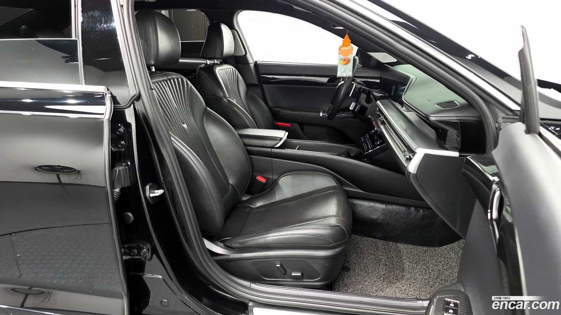Grandeur Hyundai 2023.1-INNER-010