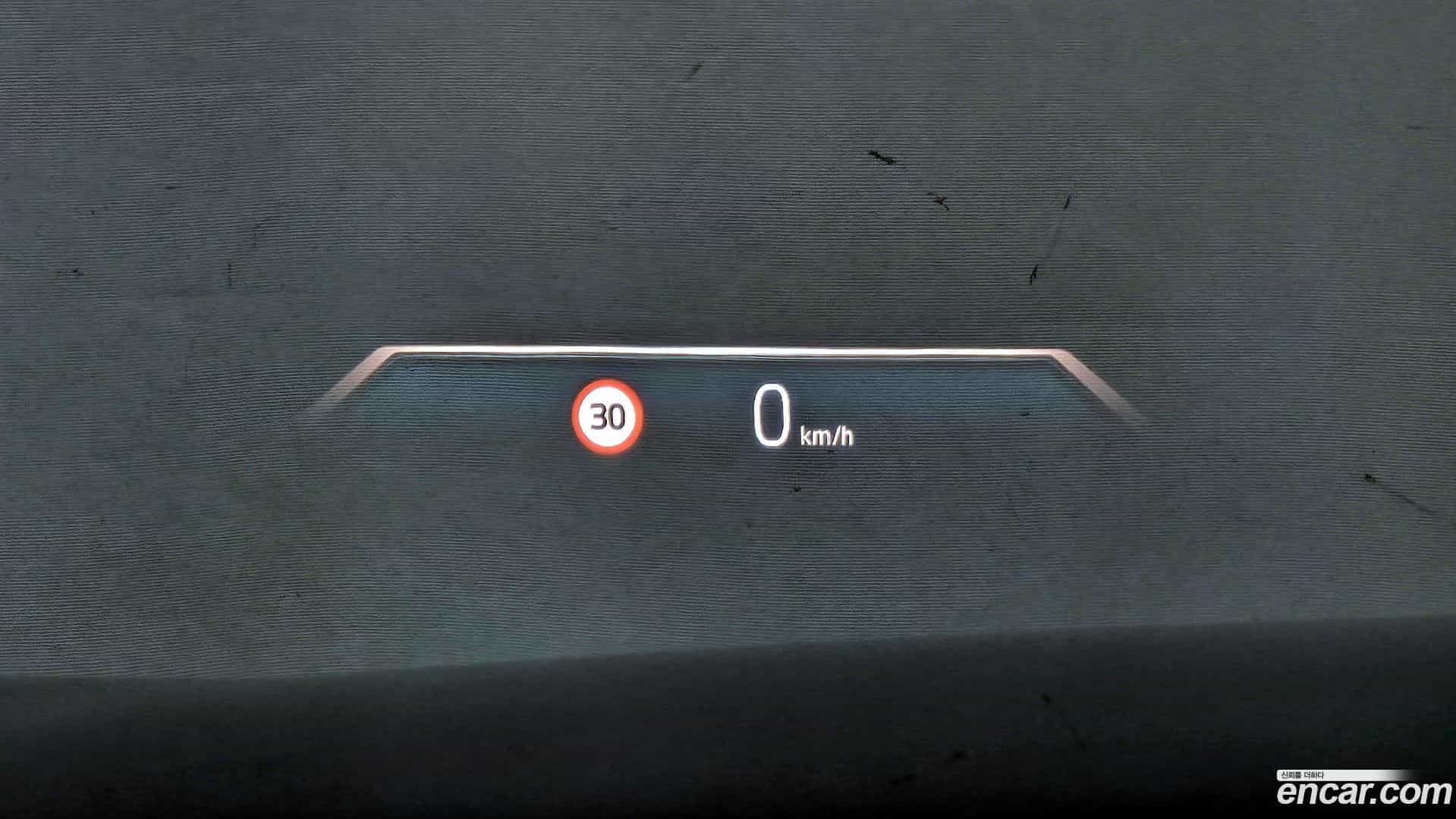 7-Series BMW 2023.7-OPTION-022