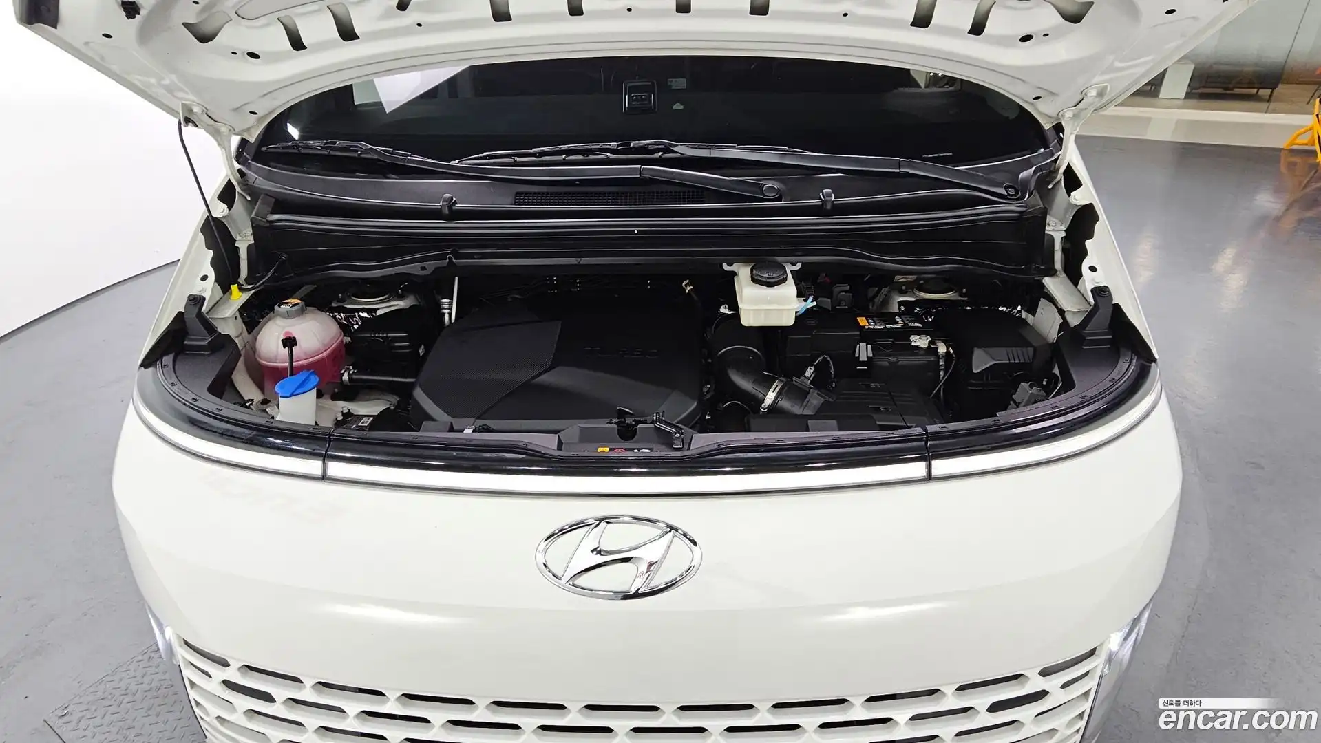 Staria Hyundai 2021.10-OUTER-006