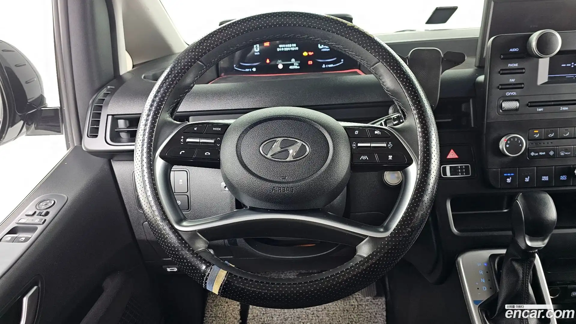 Staria Hyundai 2021.10-OPTION-018