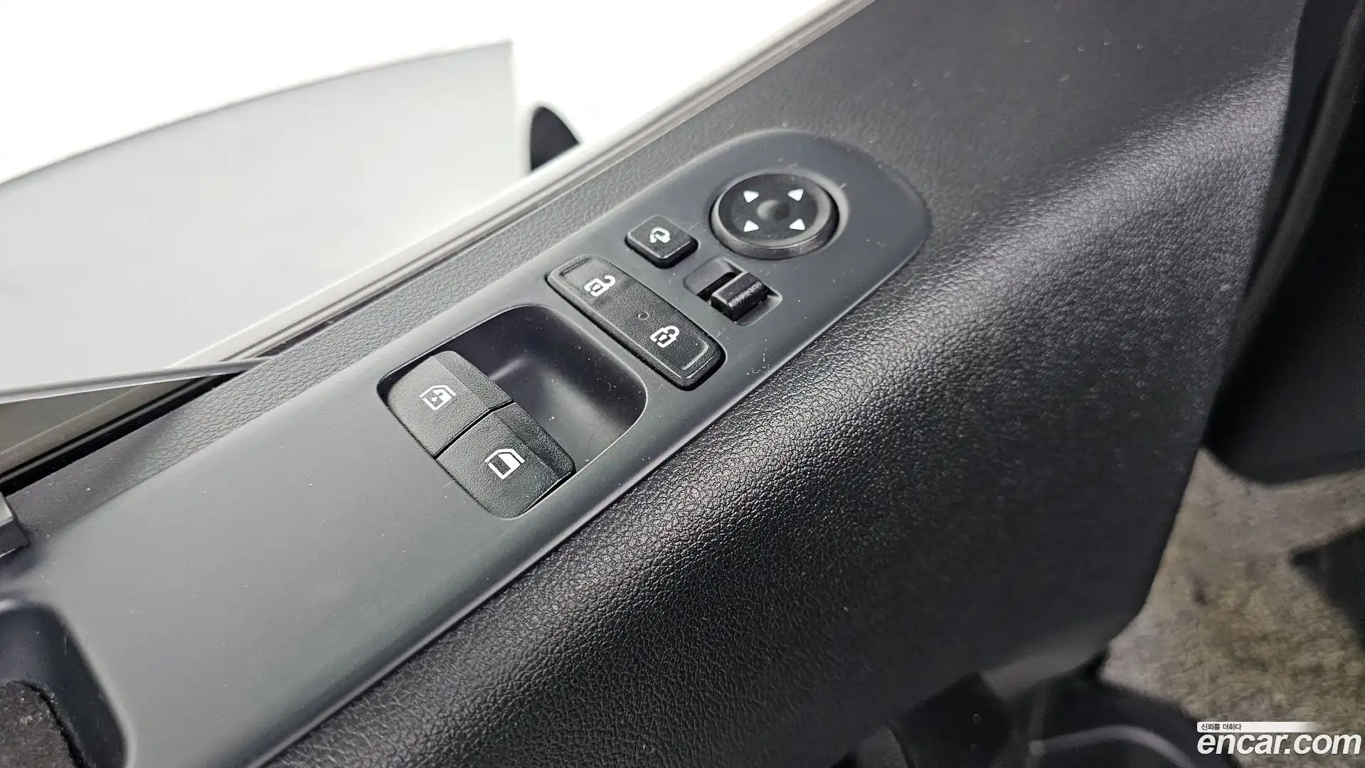 Staria Hyundai 2021.10-OPTION-021