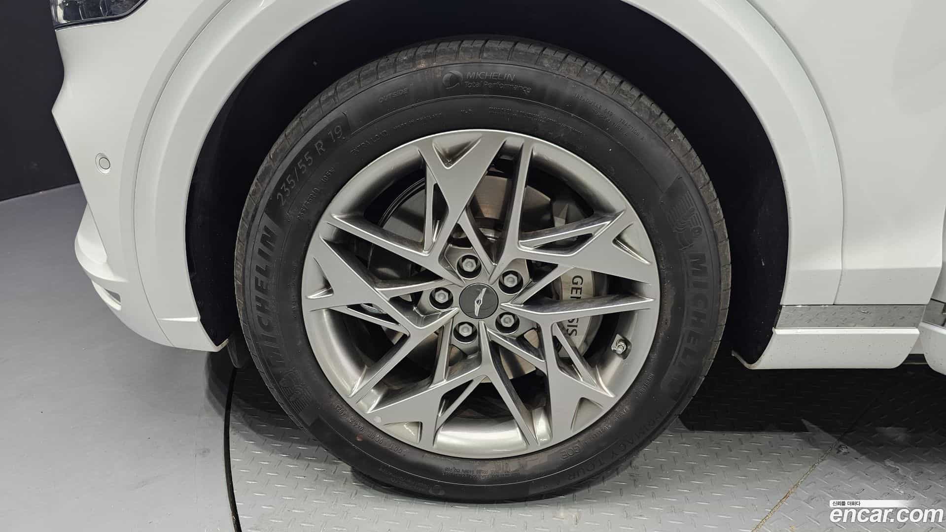 GV70 Genesis 2024.0-OUTER-005