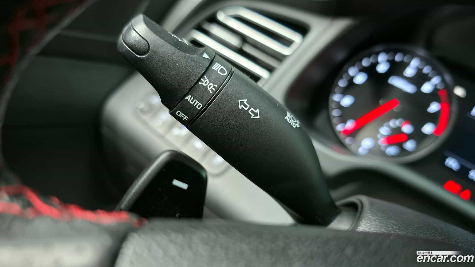 AVANTE Hyundai 2019.3-OPTION-022