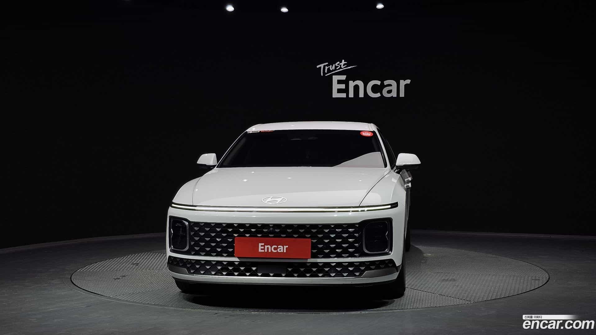 Grandeur Hyundai 2023.4-OUTER-003