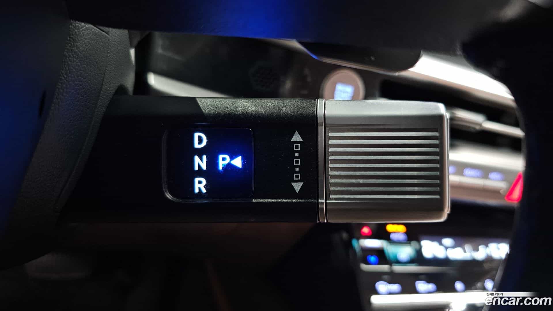 Grandeur Hyundai 2023.4-INNER-009