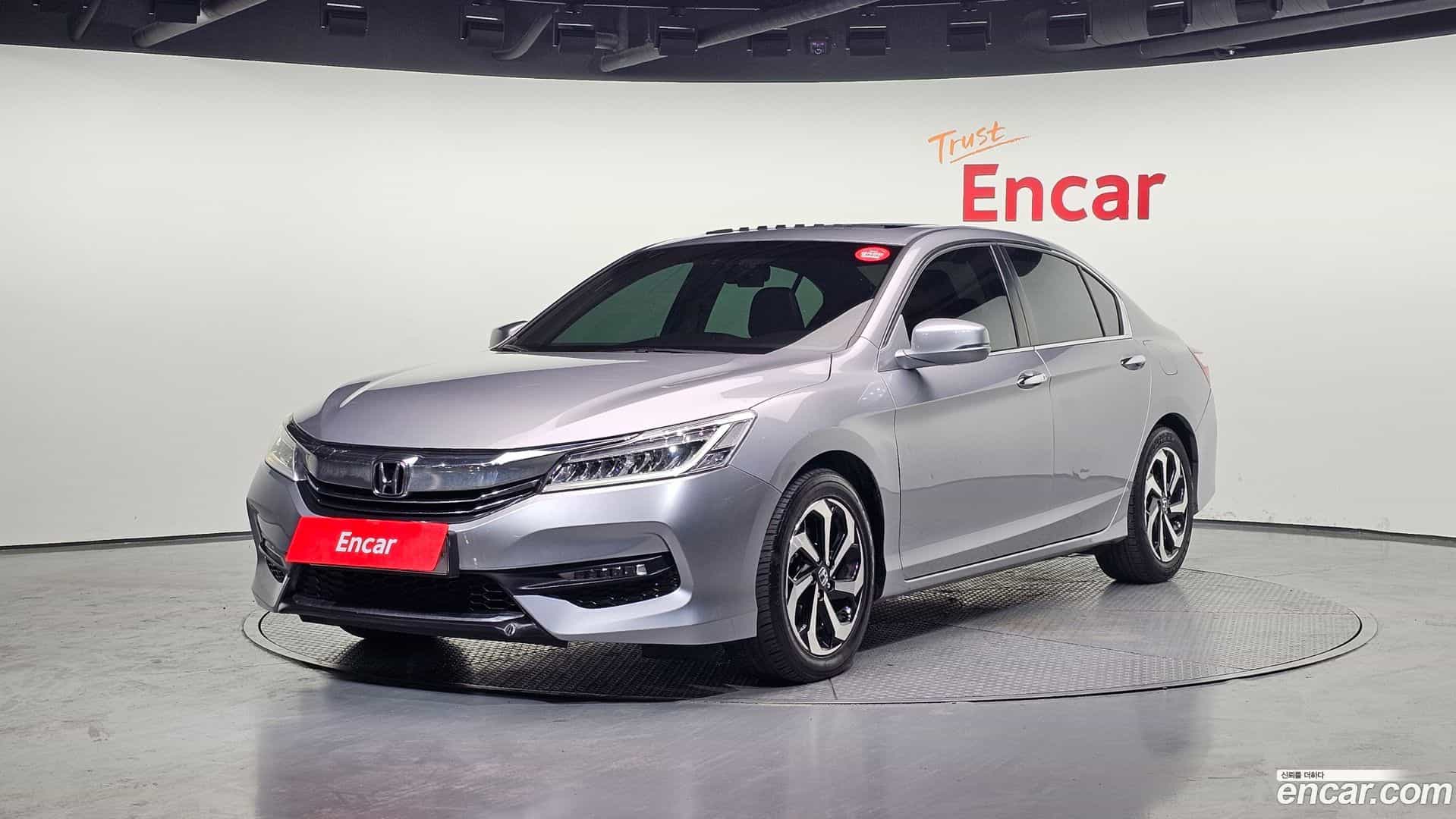Accord Honda 2017.9-OUTER-003
