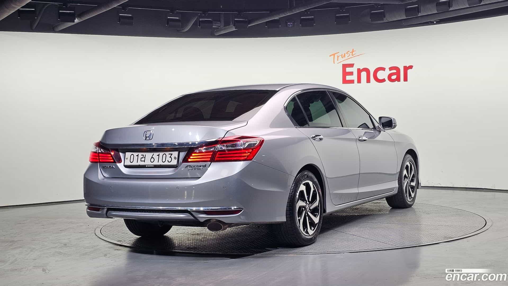 Accord Honda 2017.9-OUTER-004