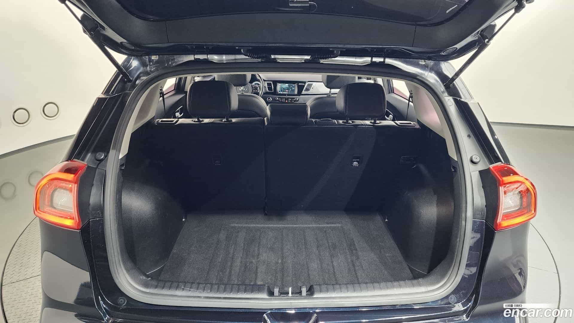 Niro Kia 2018.2-OPTION-024