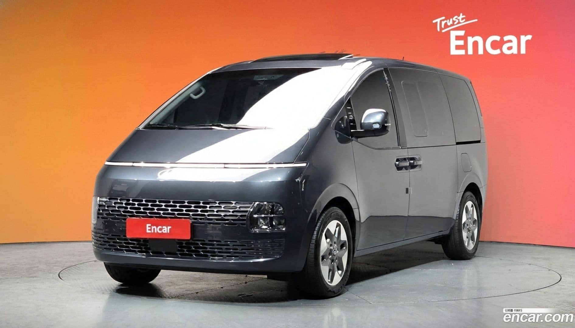 Main__Slider__Photo:Staria Hyundai 2024.3-0