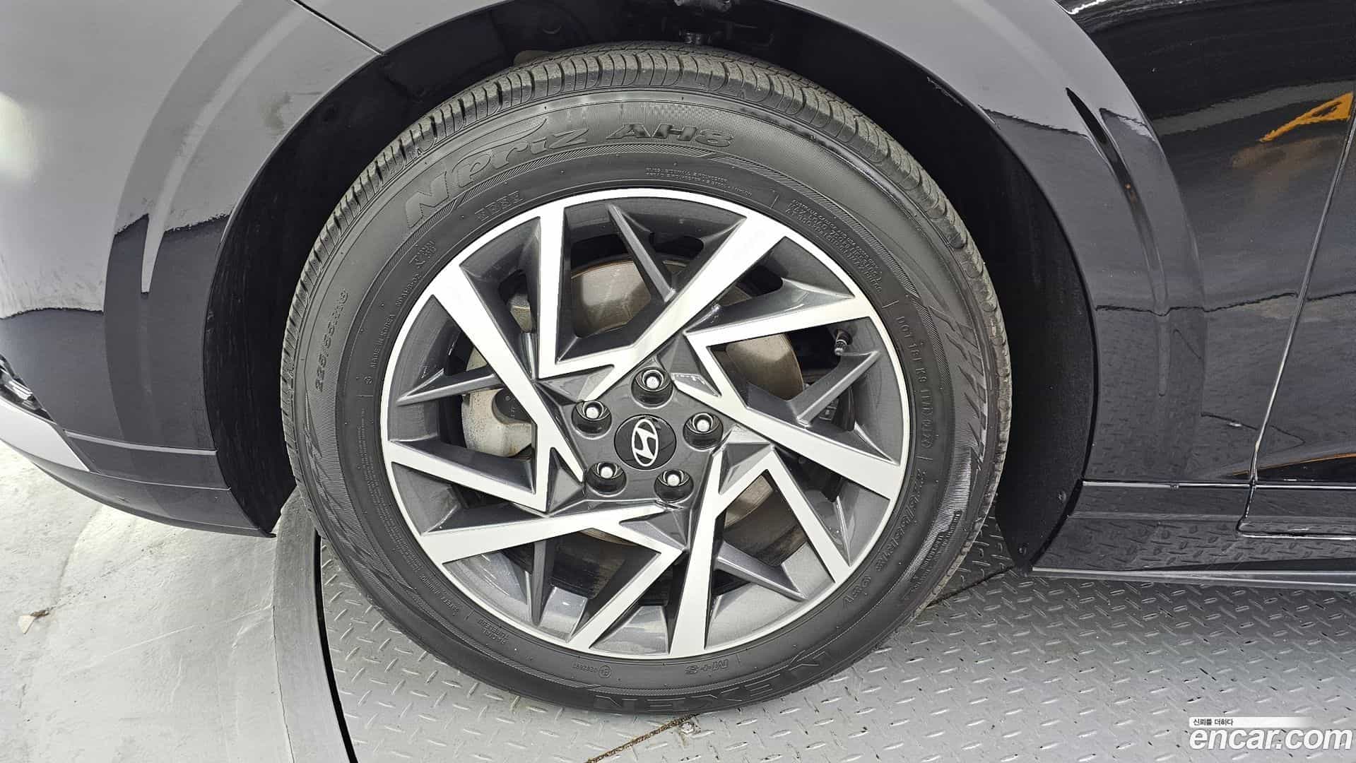 Grandeur Hyundai 2022.11-OUTER-005