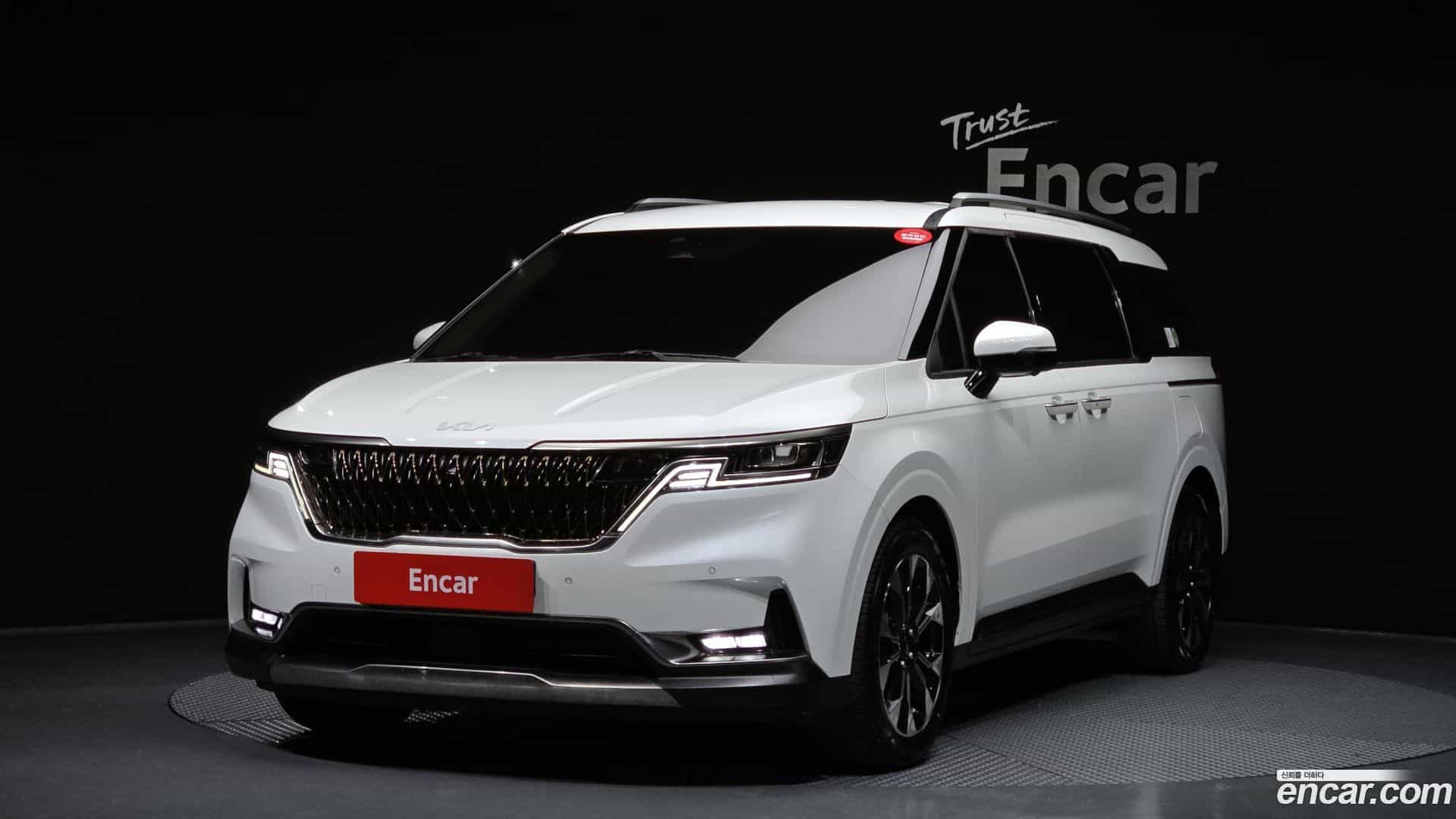 Canival Kia 2023.1-OUTER-001