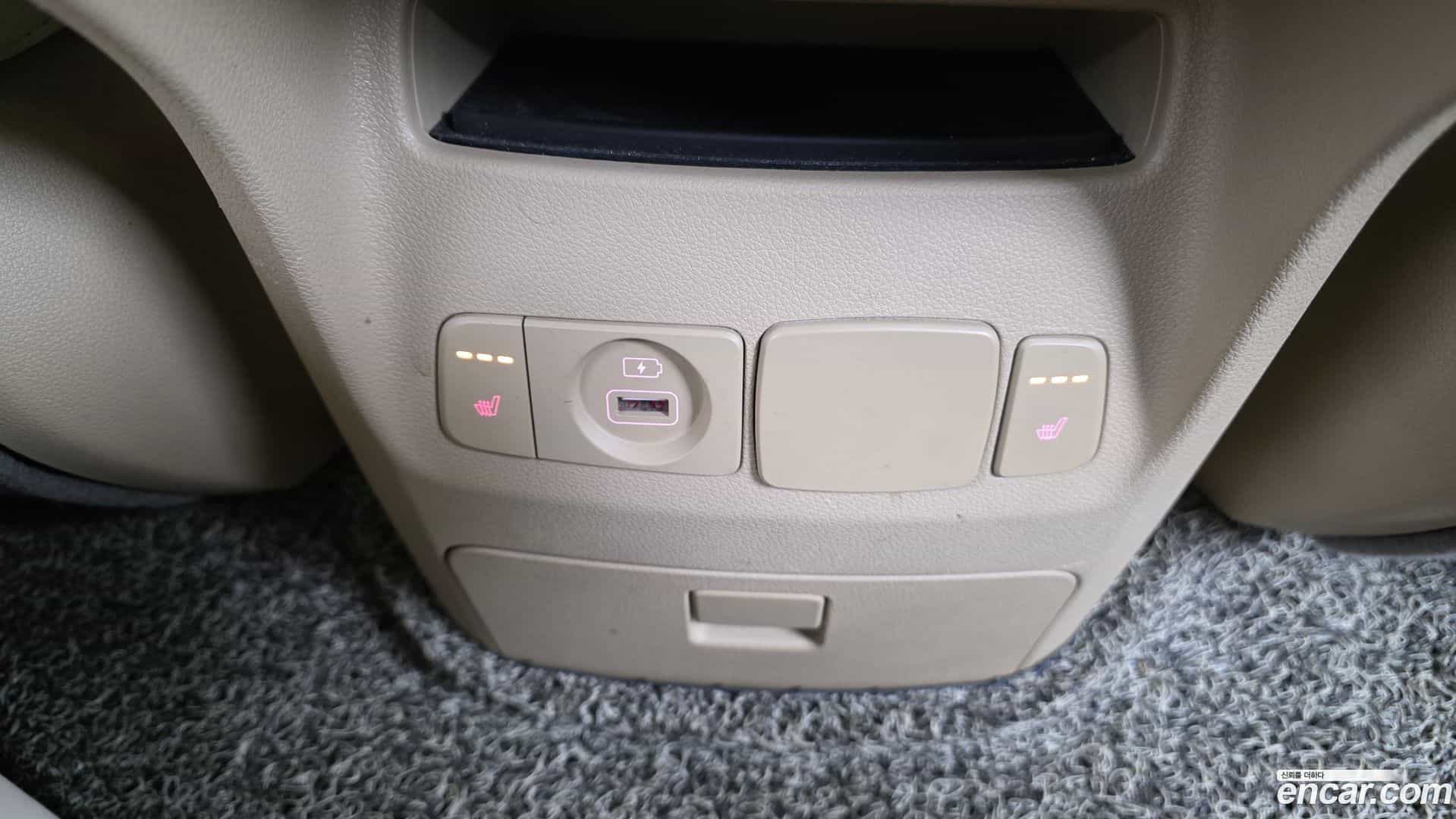 Canival Kia 2019.0-OPTION-023