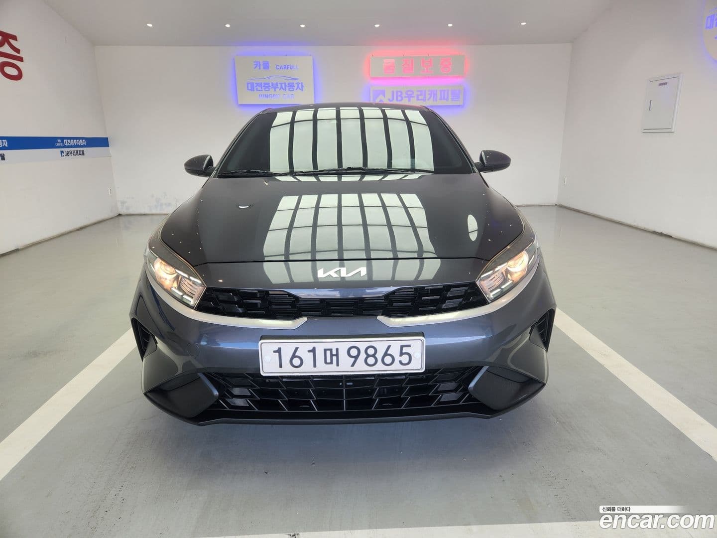 Main__Slider__Photo:K3 Kia 2021.11-0
