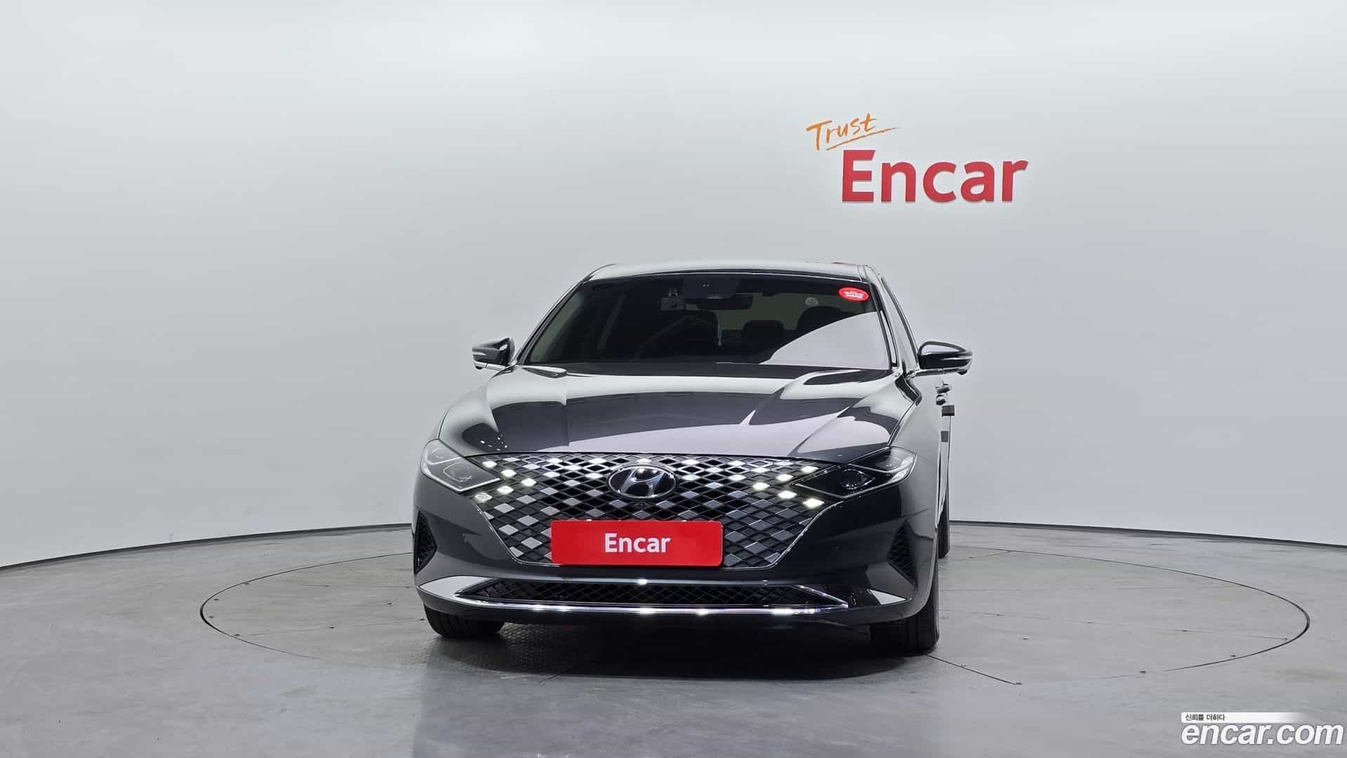 Grandeur Hyundai 2020.5-OUTER-003