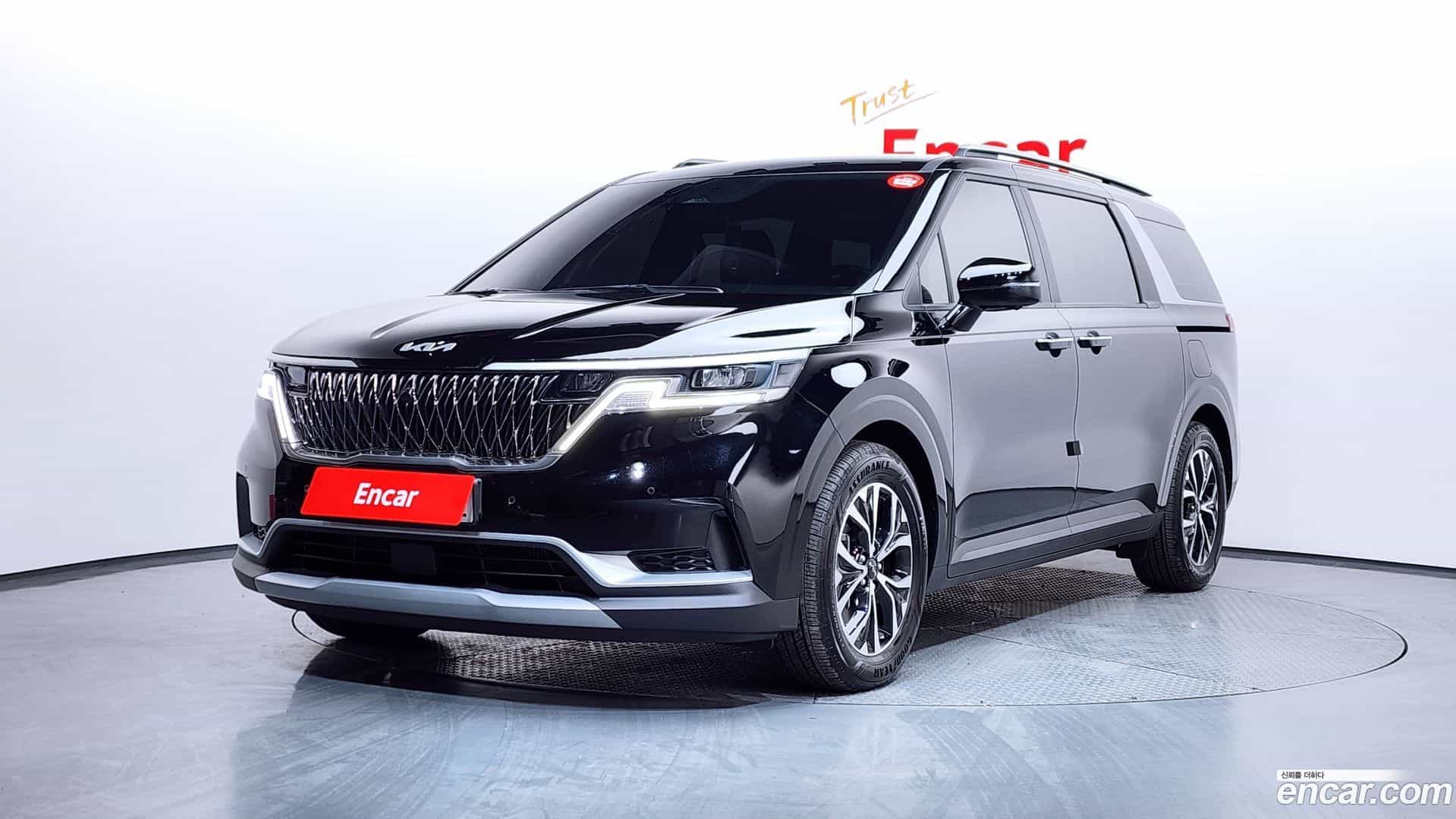 Canival Kia 2022.5-OUTER-001