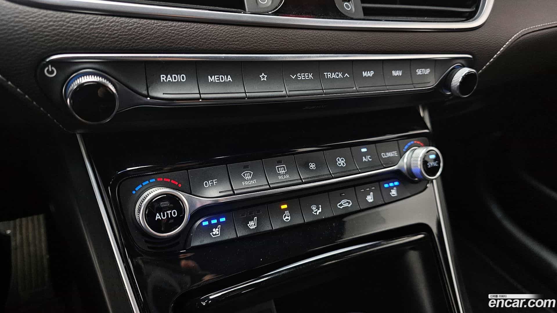 Grandeur Hyundai 2018.11-OPTION-020