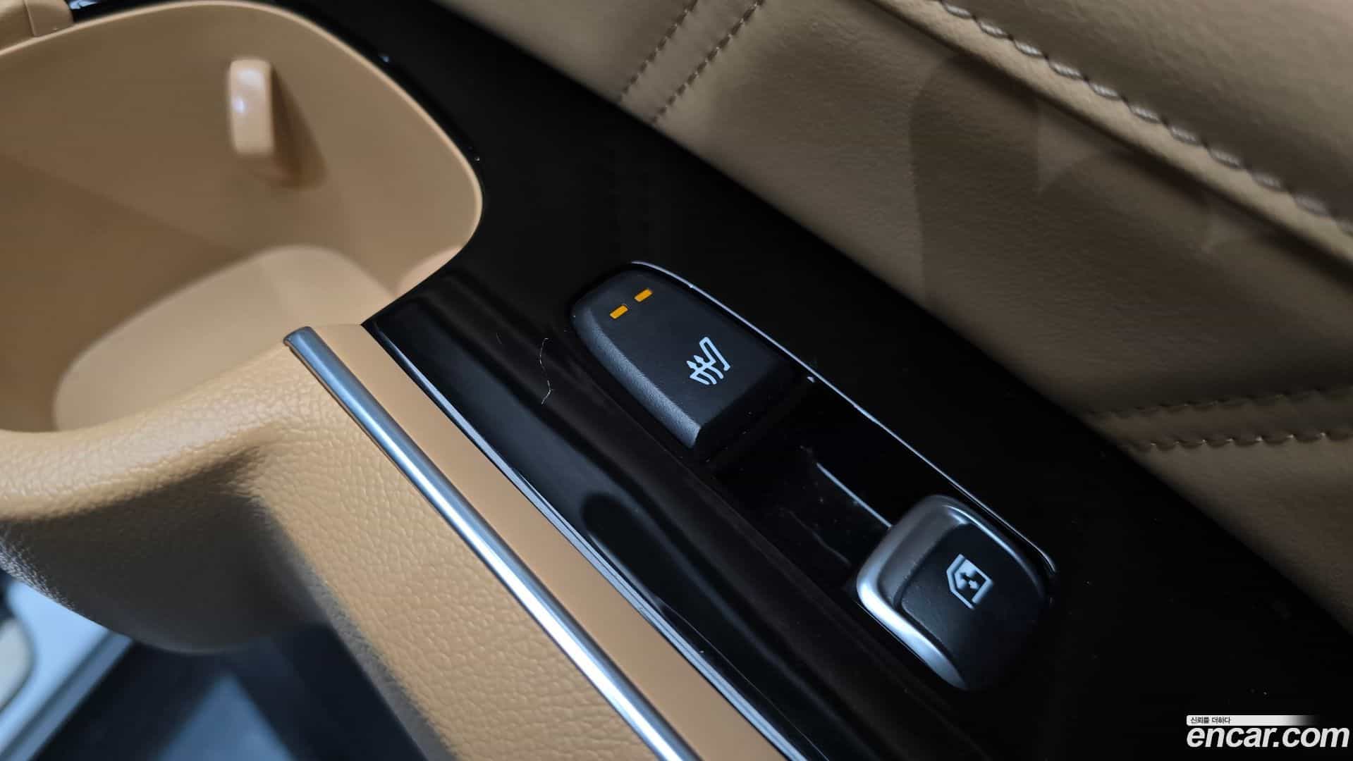 Sorento Kia 2023.6-OPTION-023
