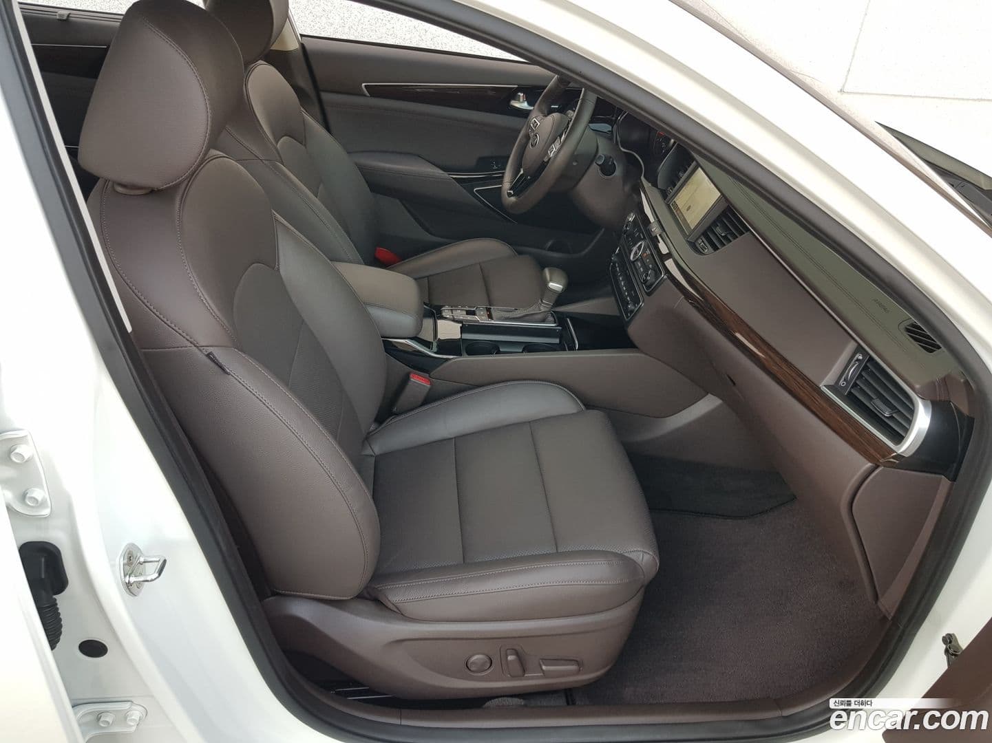 Main__Slider__Photo:K7 Kia 2019.4-0