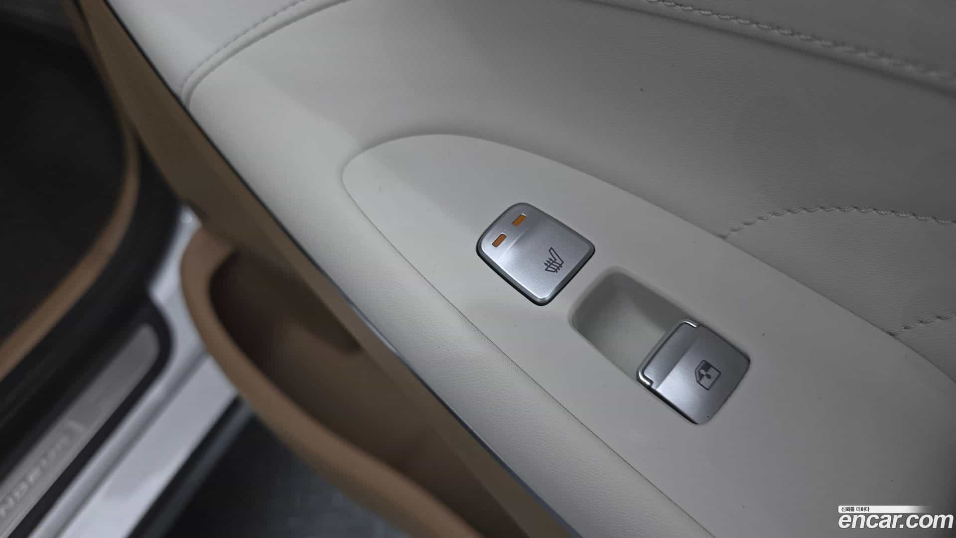 Grandeur Hyundai 2020.8-OPTION-023