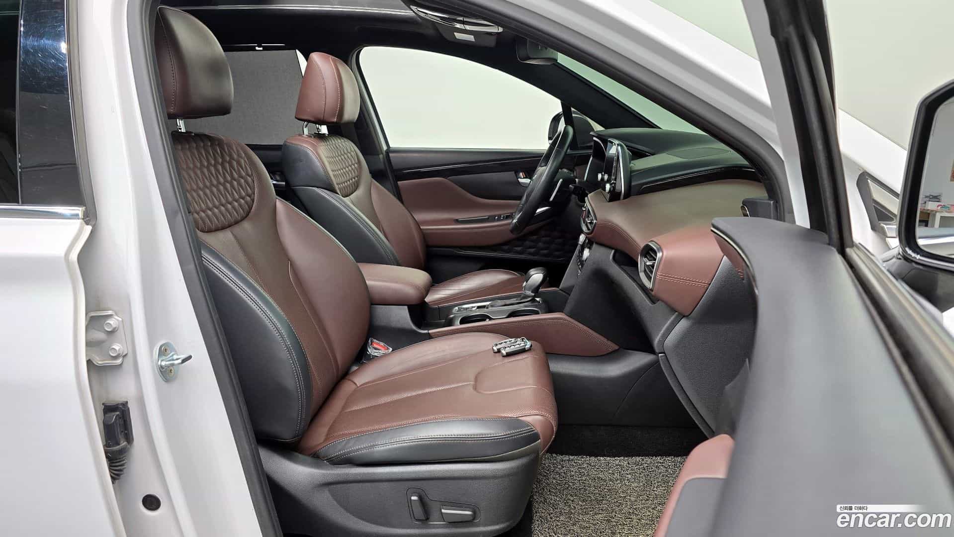 Santafe Hyundai 2018.6-INNER-010