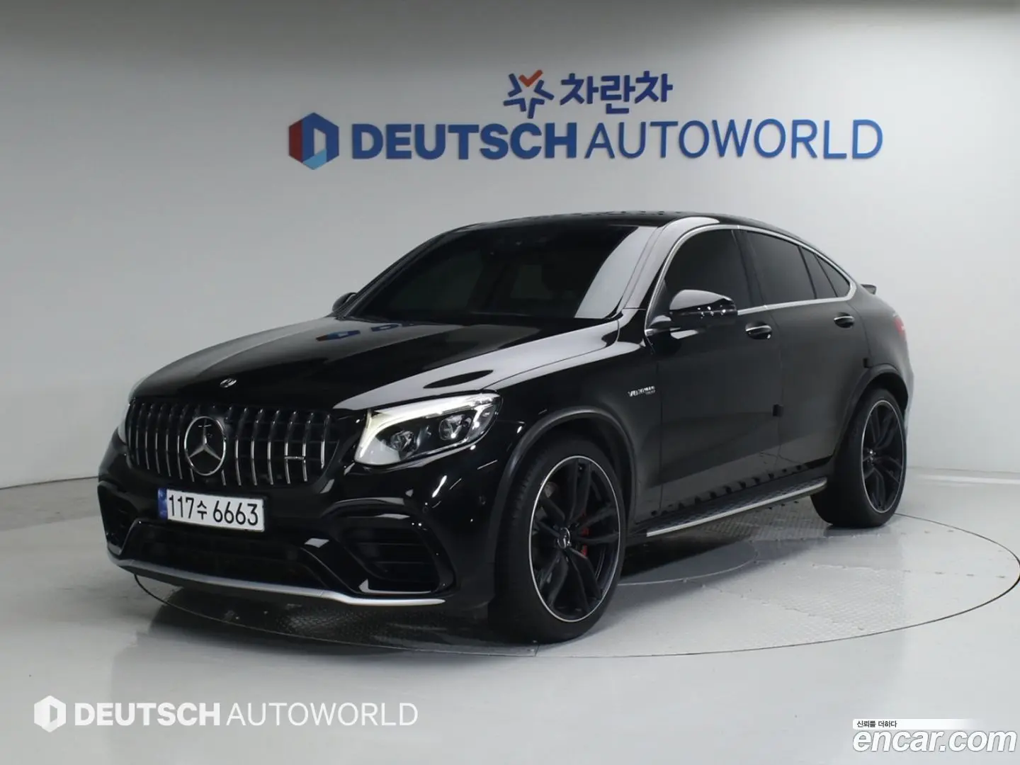 Main__Slider__Photo:GLC-Class Mercedes-Benz 2019.11-0