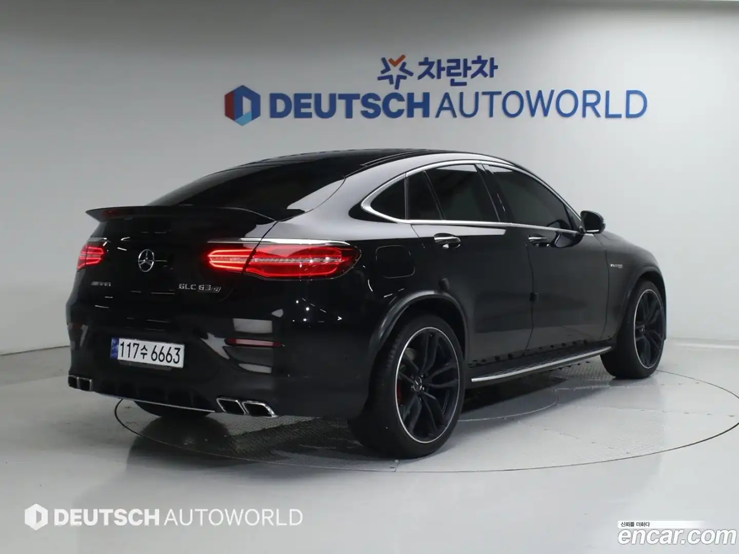 GLC-Class Mercedes-Benz 2019.11-OUTER-002