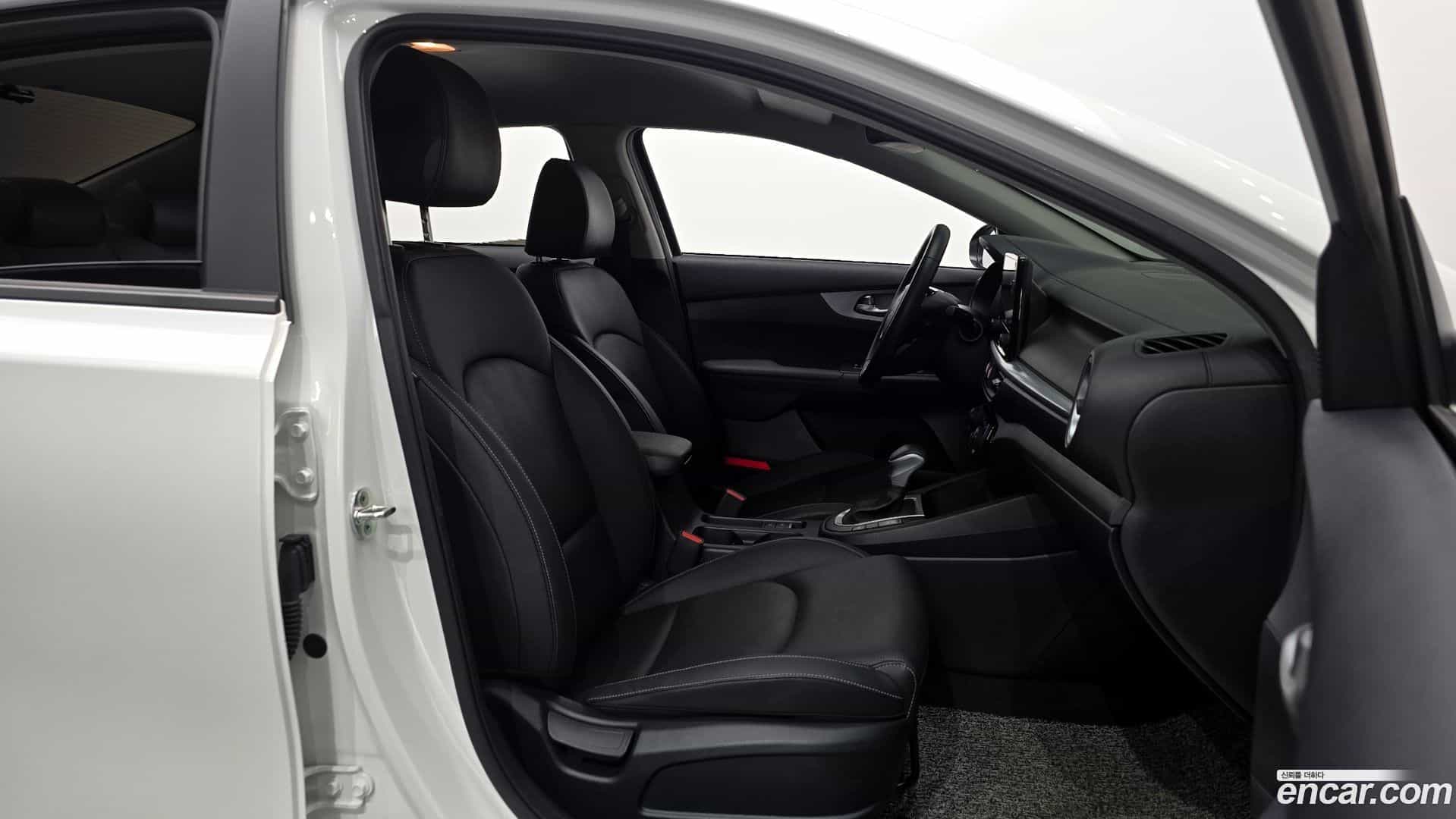 K3 Kia 2021.4-INNER-010