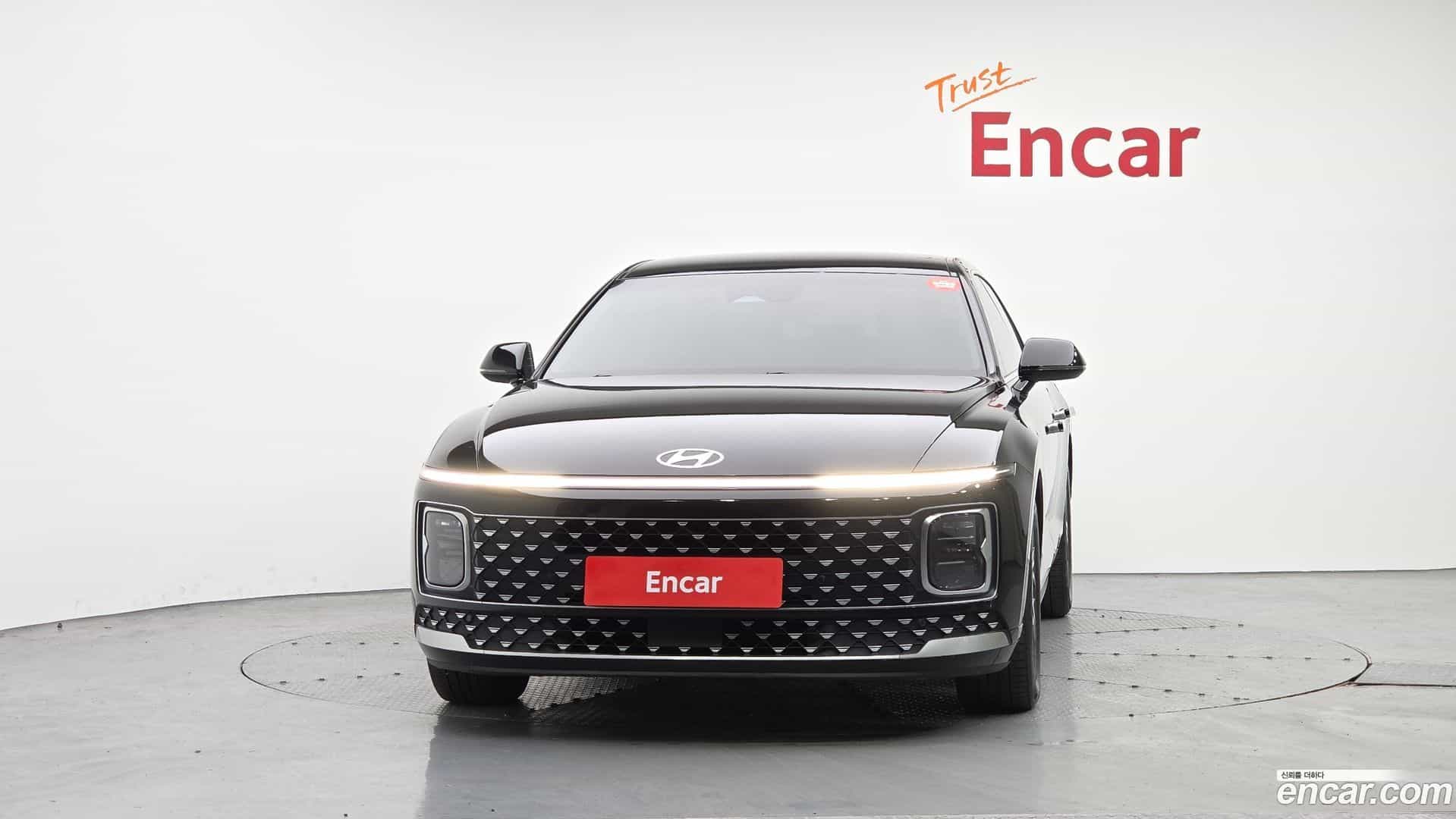 Grandeur Hyundai 2023.0-OUTER-003