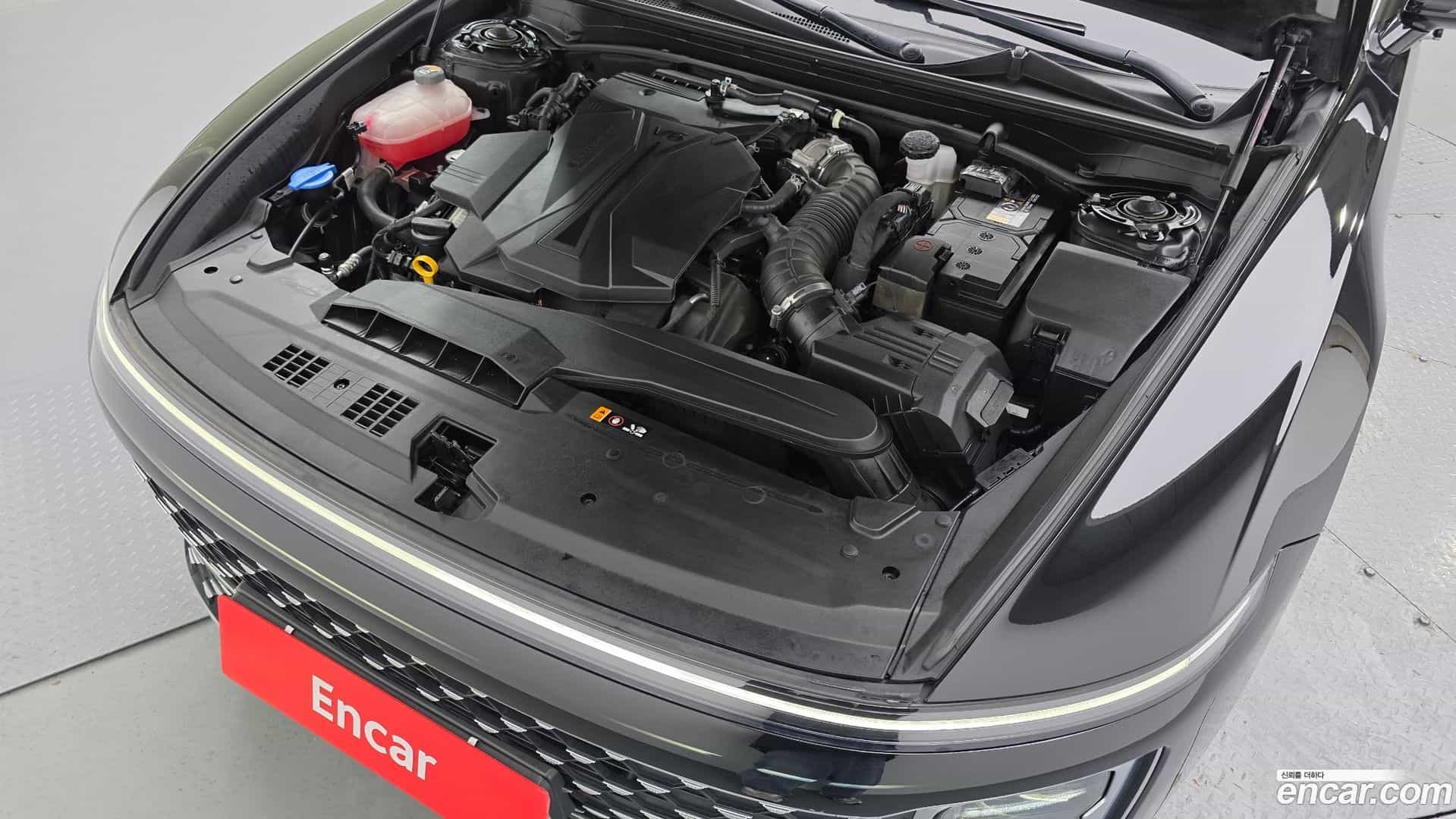 Grandeur Hyundai 2023.0-OUTER-006