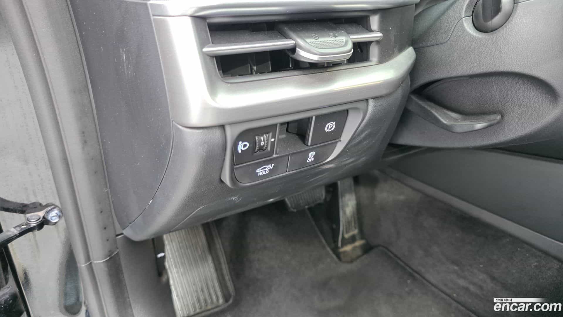 Grandeur Hyundai 2023.0-OPTION-018