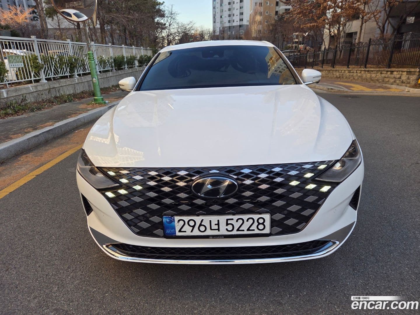 Main__Slider__Photo:Grandeur Hyundai 2020.11-0