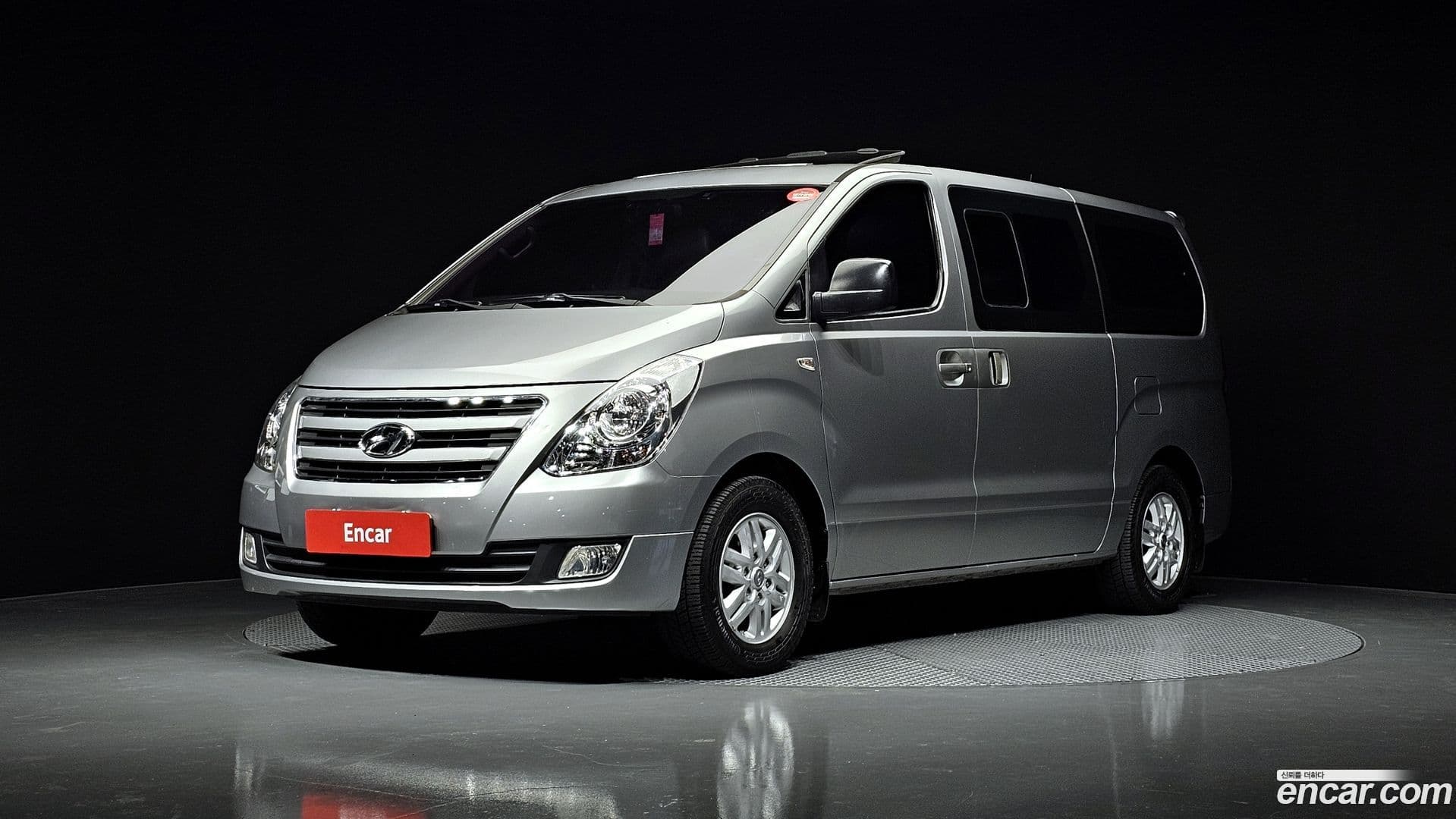 Main__Slider__Photo:Starex Hyundai 2016.9-0
