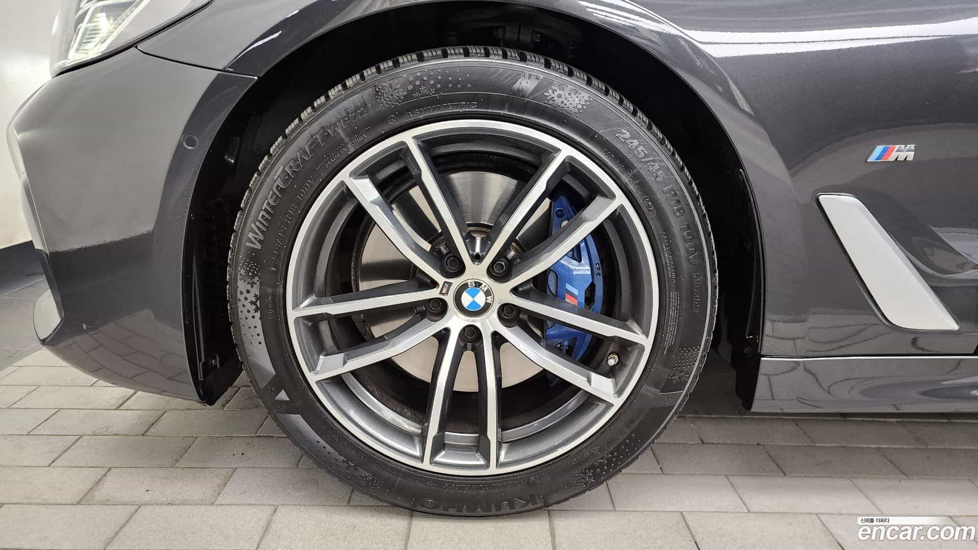 5-Series BMW 2021.4-OUTER-005