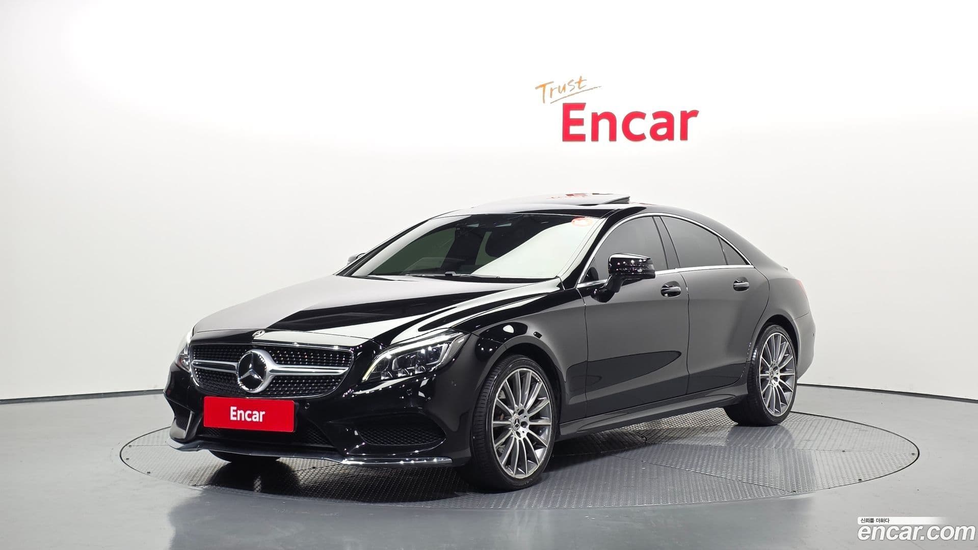 Main__Slider__Photo:CLS-Class Mercedes-Benz 2016.0-0