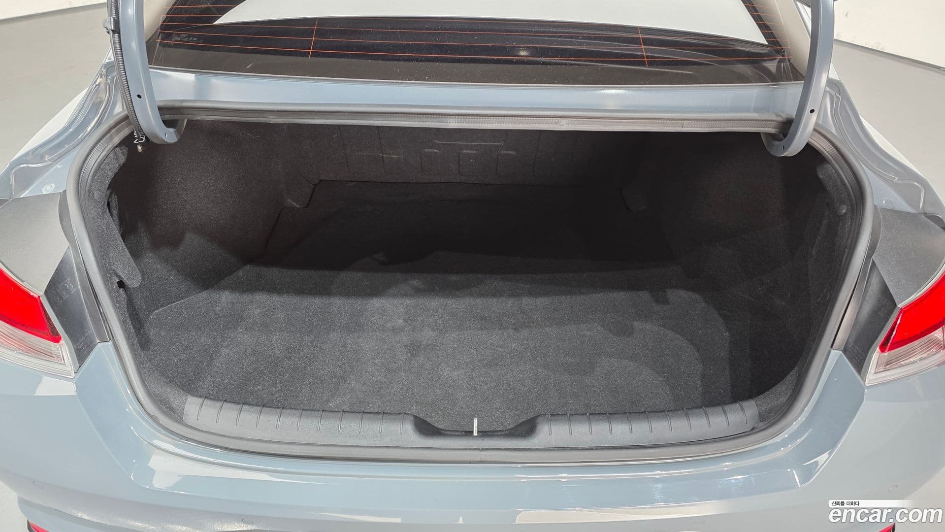 Main__Slider__Photo:AVANTE Hyundai 2022.2-19