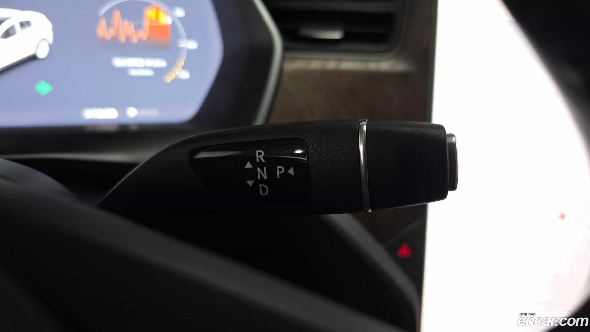 Model X Tesla 2019.7-INNER-009