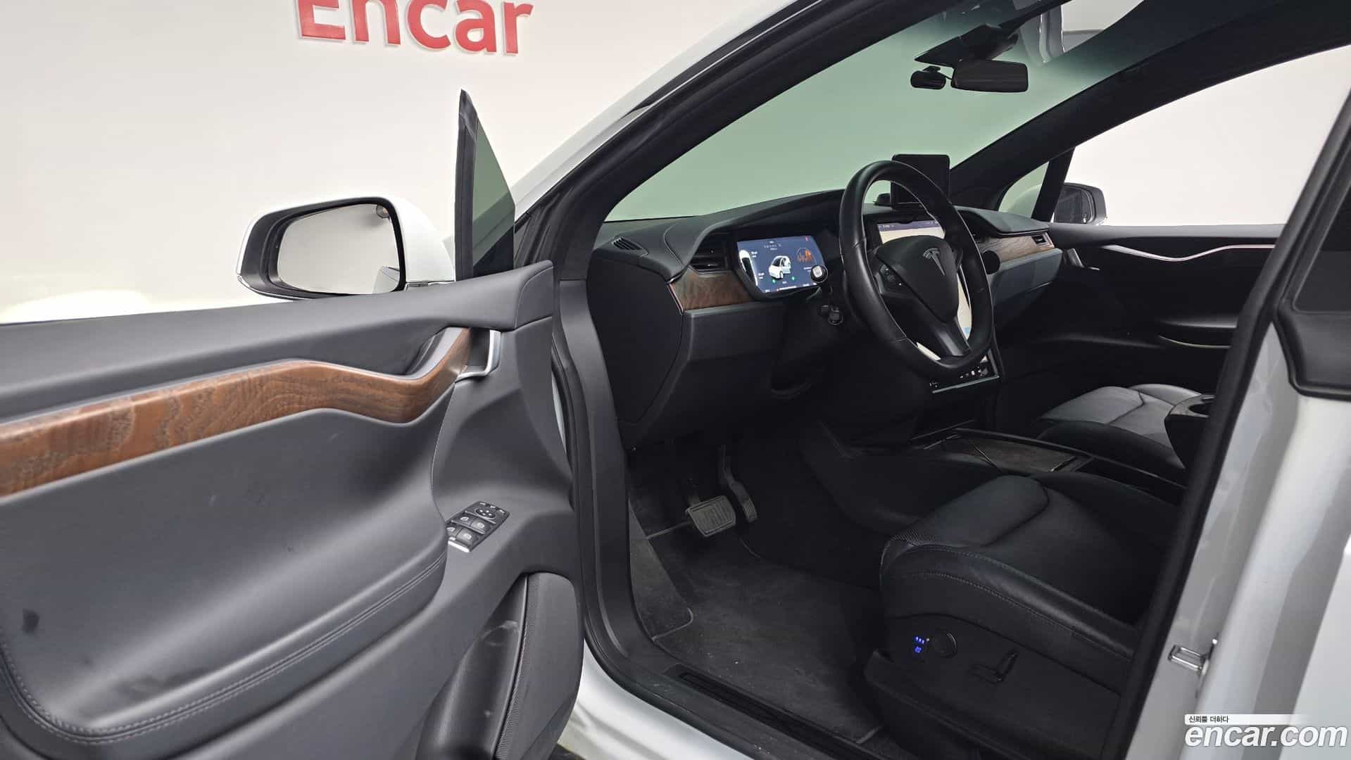 Model X Tesla 2019.7-OPTION-015