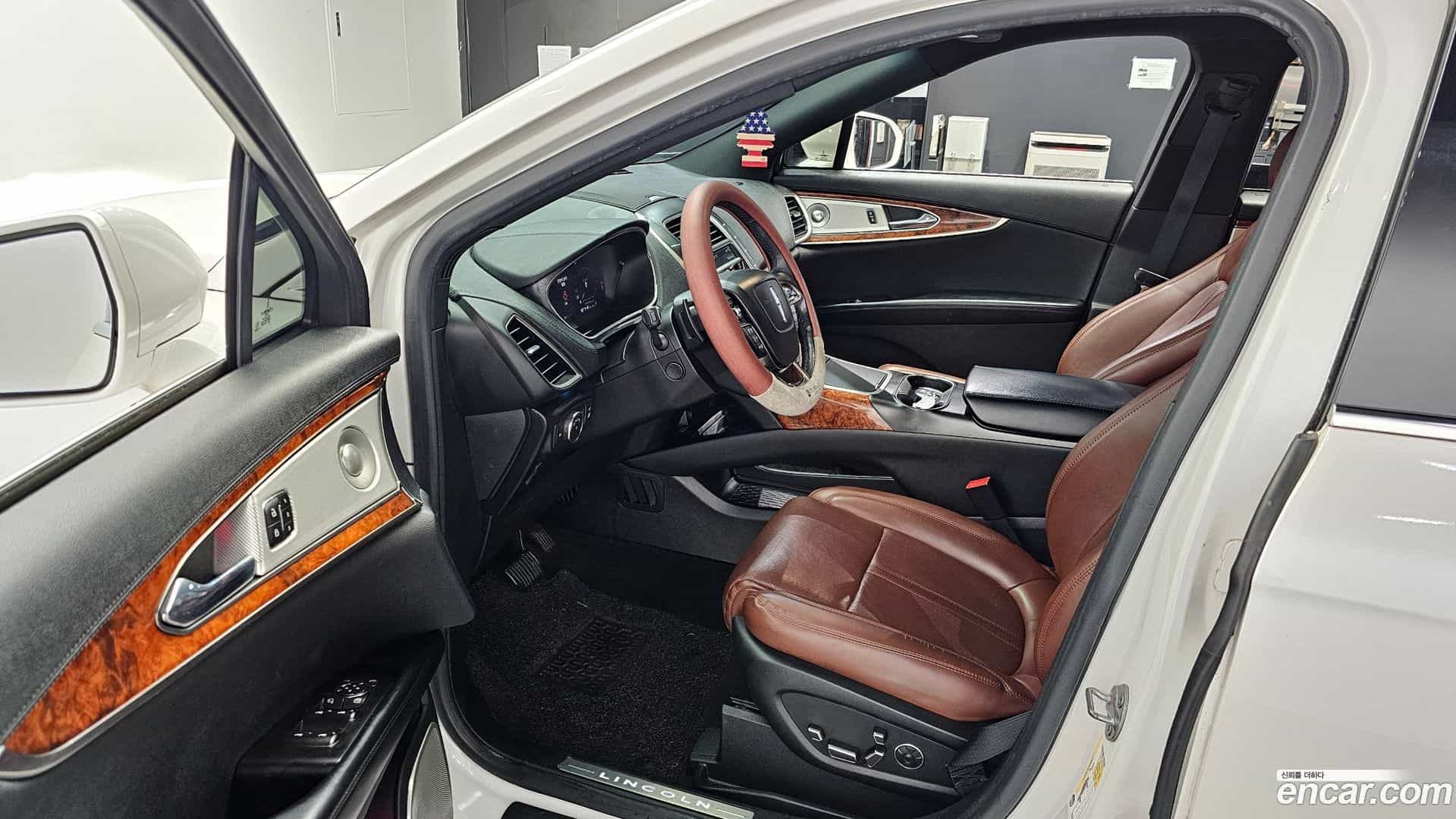 Nautilus Lincoln 2019.10-INNER-010