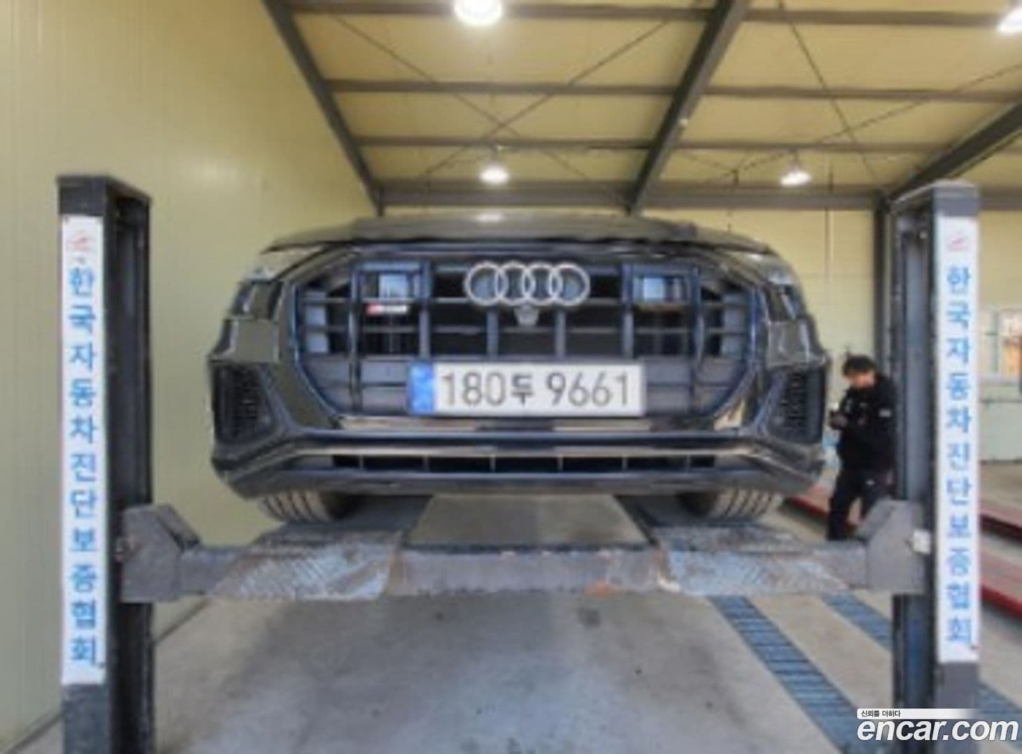 Main__Slider__Photo:SQ8 Audi 2020.11-0