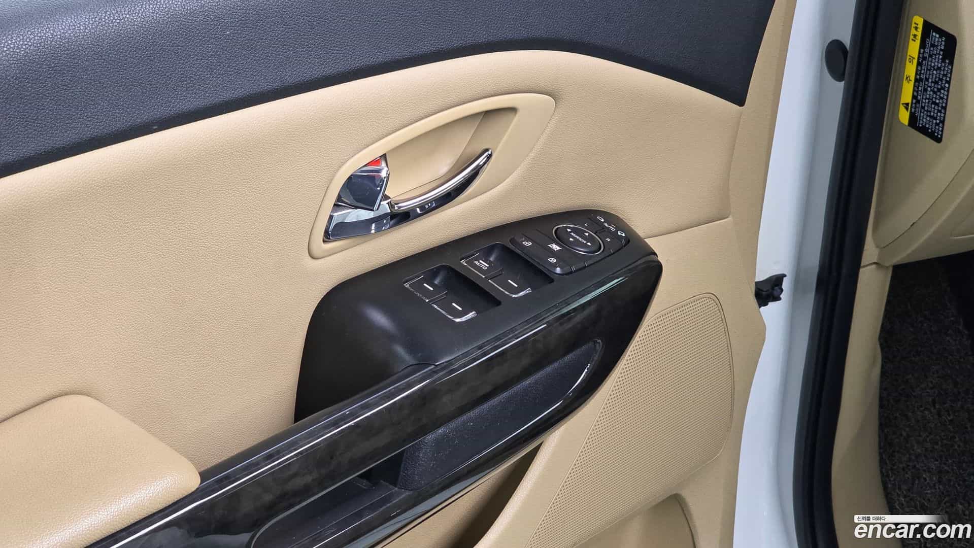 Canival Kia 2019.7-OPTION-021