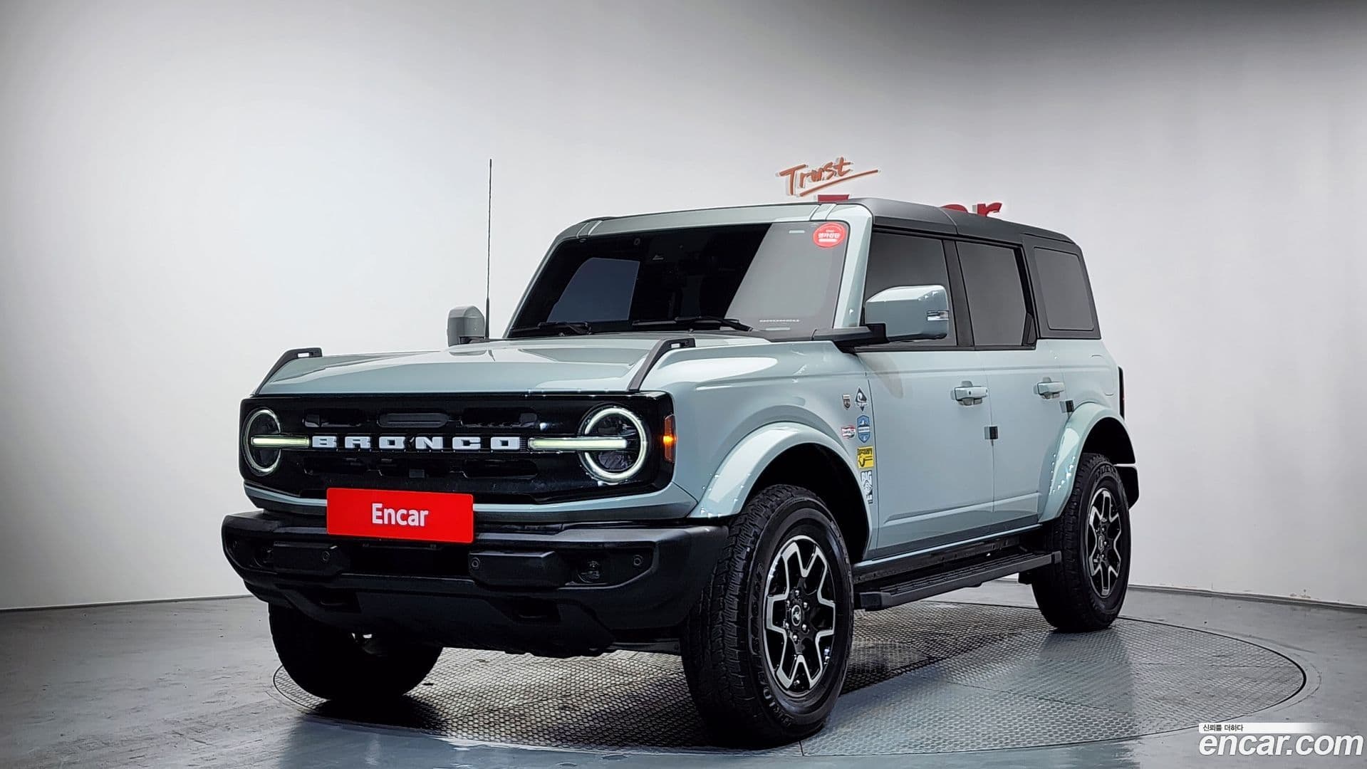 Main__Slider__Photo:Bronco Ford 2024.11-0