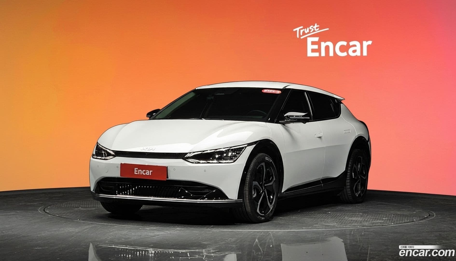 Main__Slider__Photo:EV6 Kia 2023.4-0