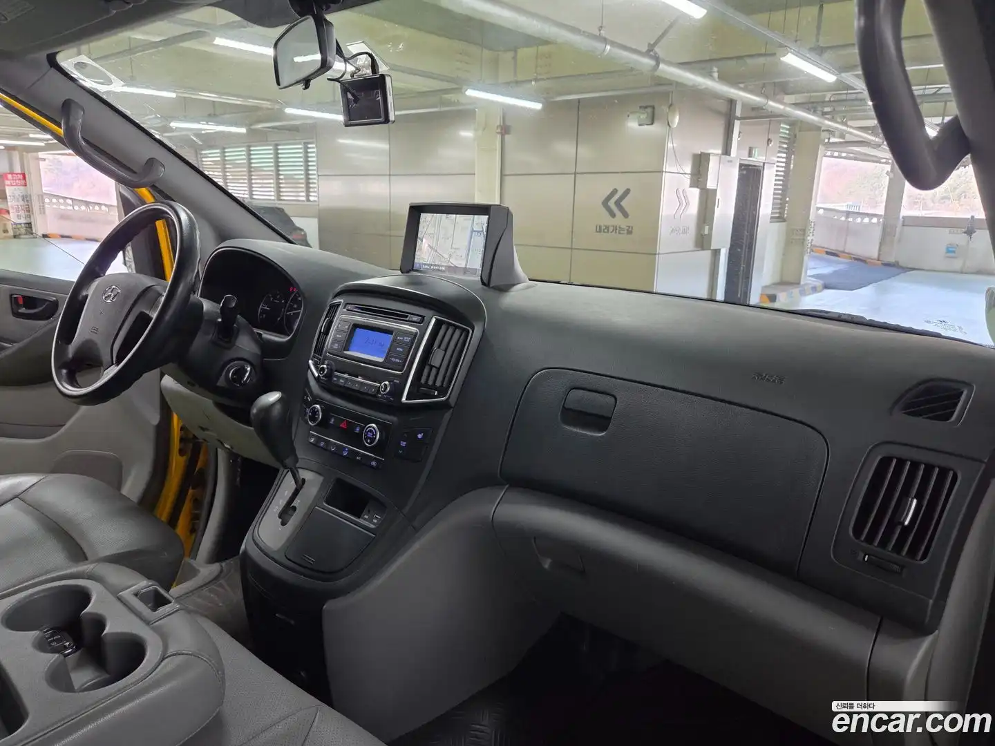Starex Hyundai 2017.5-OPTION-015