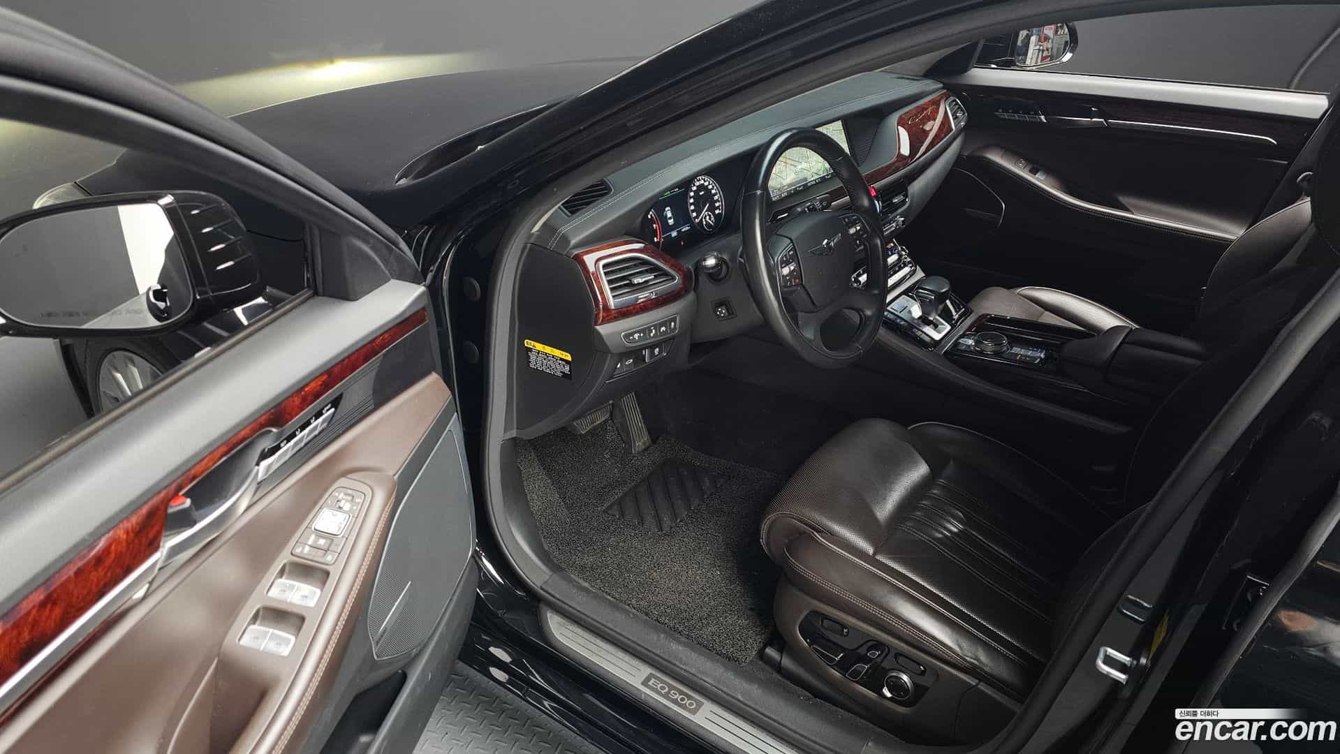 EQ900 Genesis 2017.1-OPTION-015