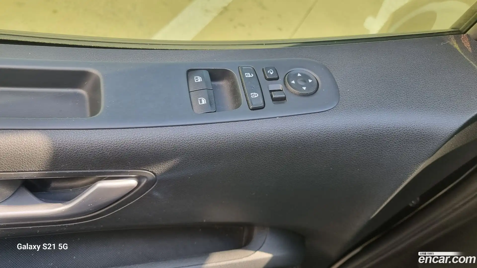 Staria Hyundai 2023.0-OPTION-016