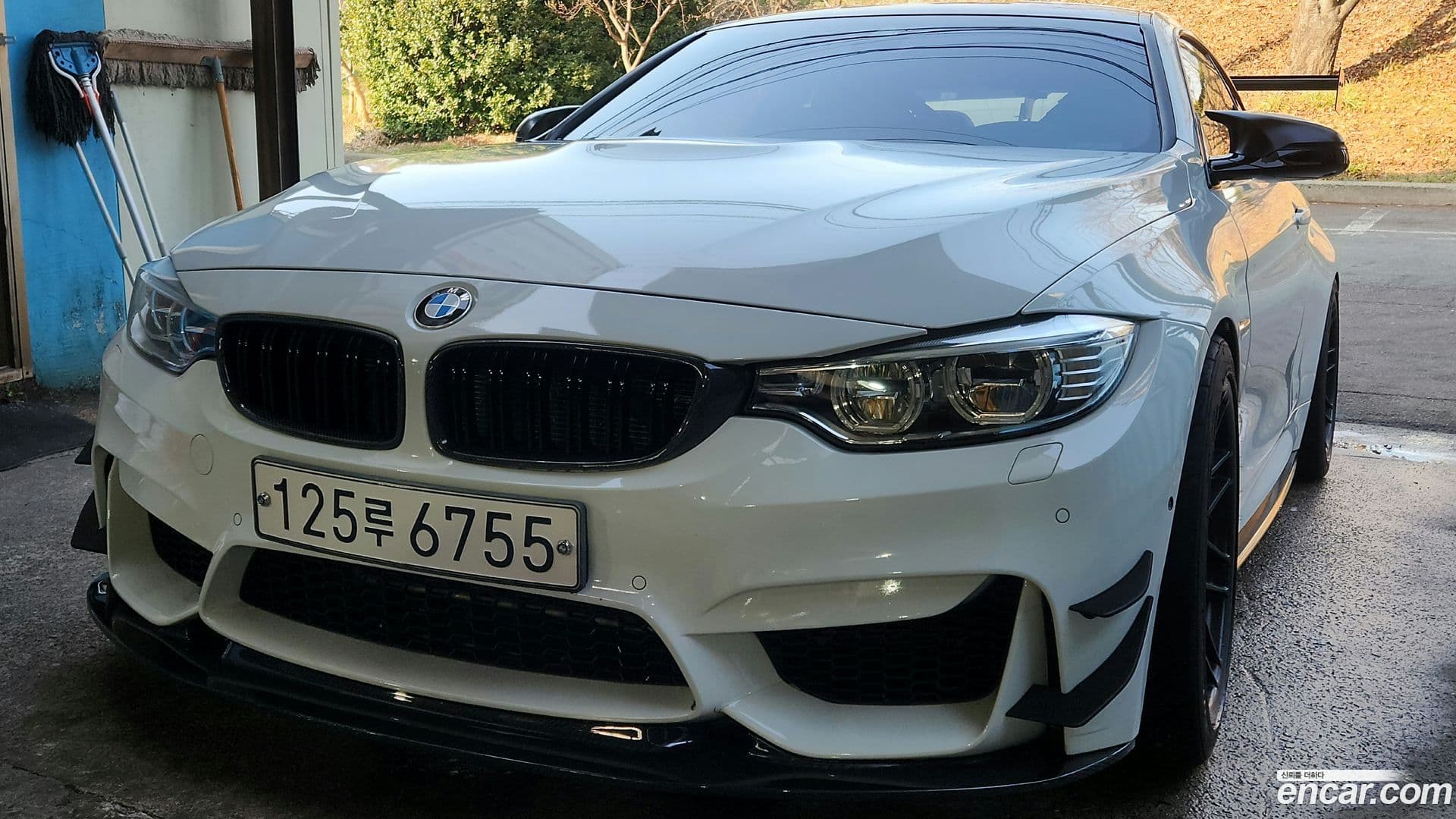 Main__Slider__Photo:M4 BMW 2015.5-0