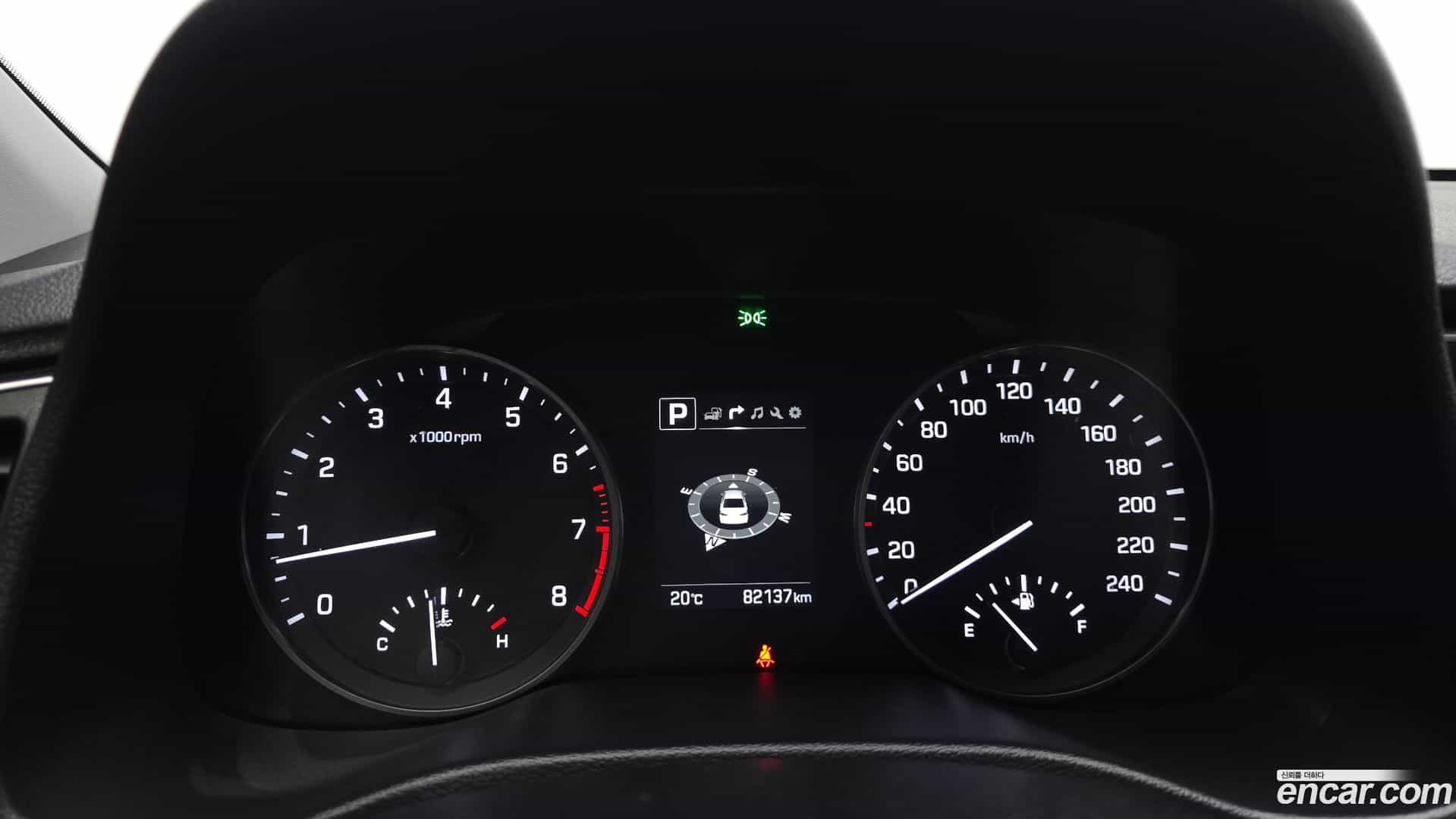 AVANTE Hyundai 2017.10-INNER-008