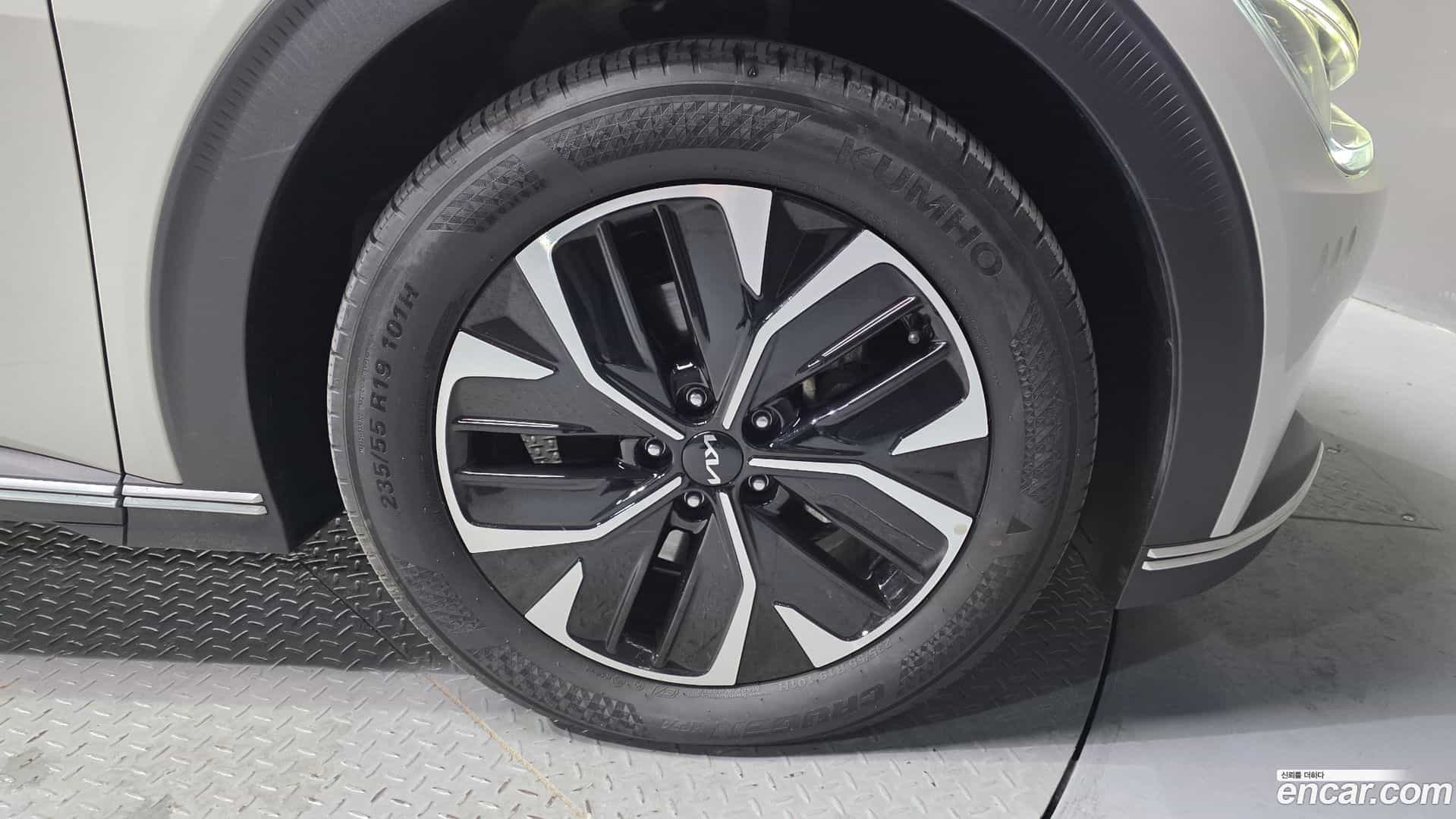EV6 Kia 2022.0-OUTER-005