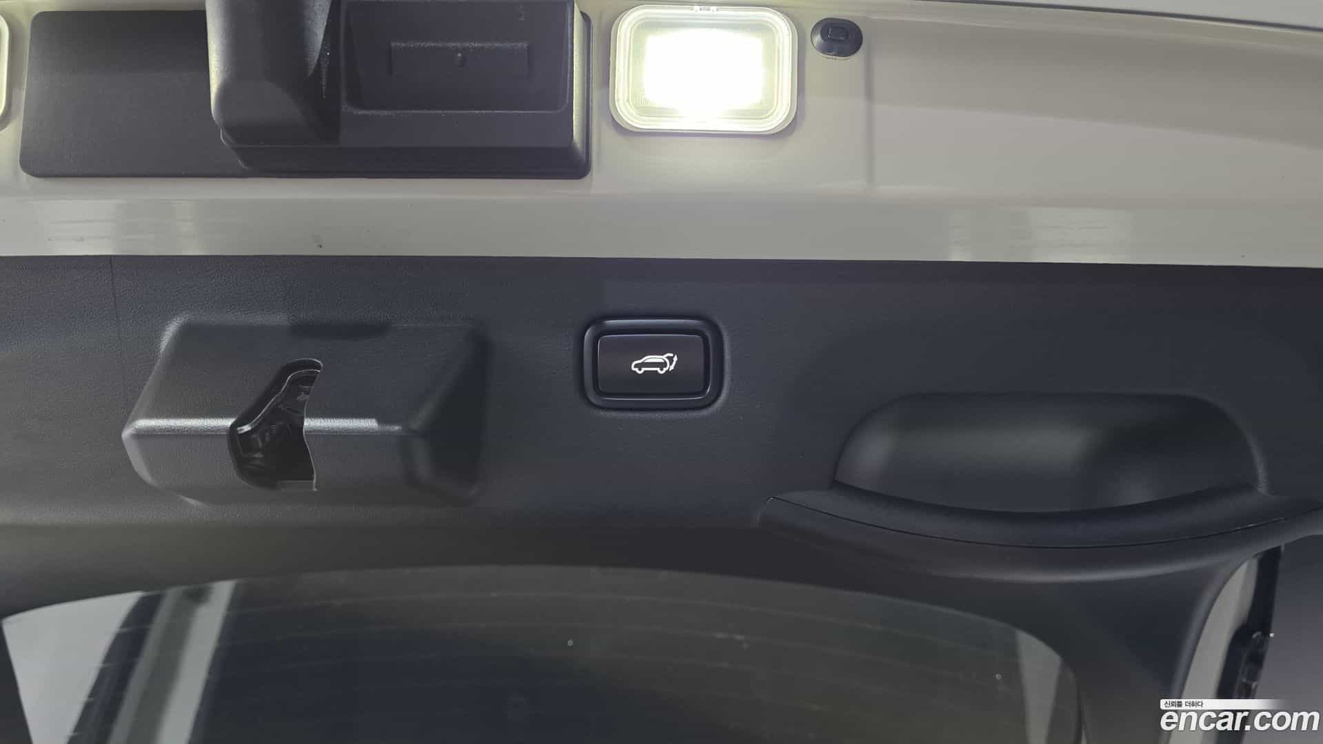 EV6 Kia 2022.0-OPTION-024