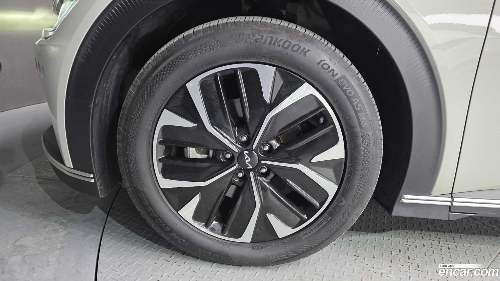 EV6 Kia 2021.11-OUTER-005